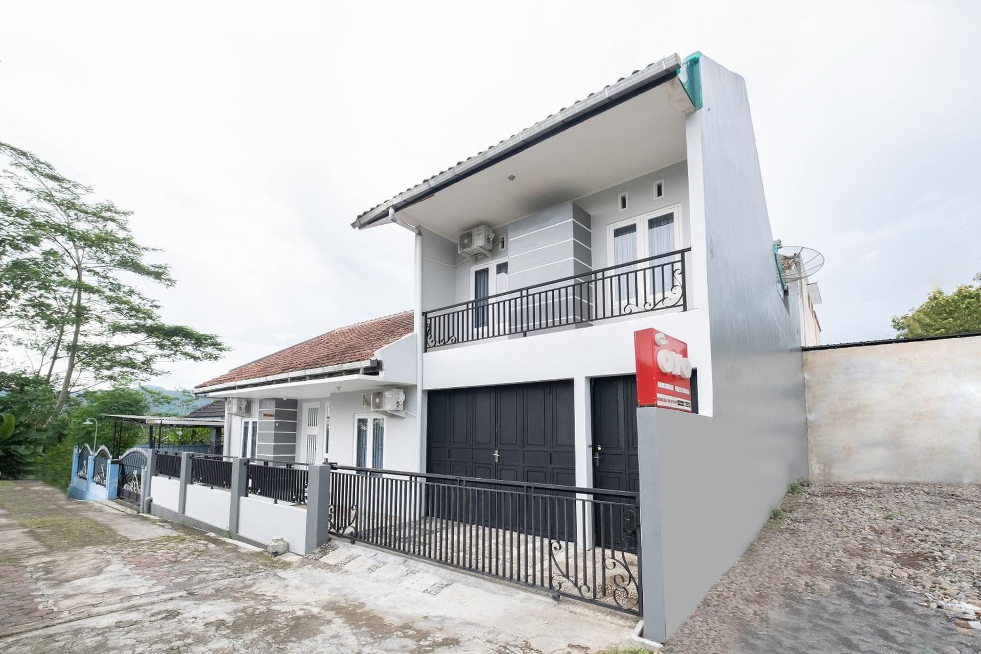 Hotel O Nareswari Guest House Syariah