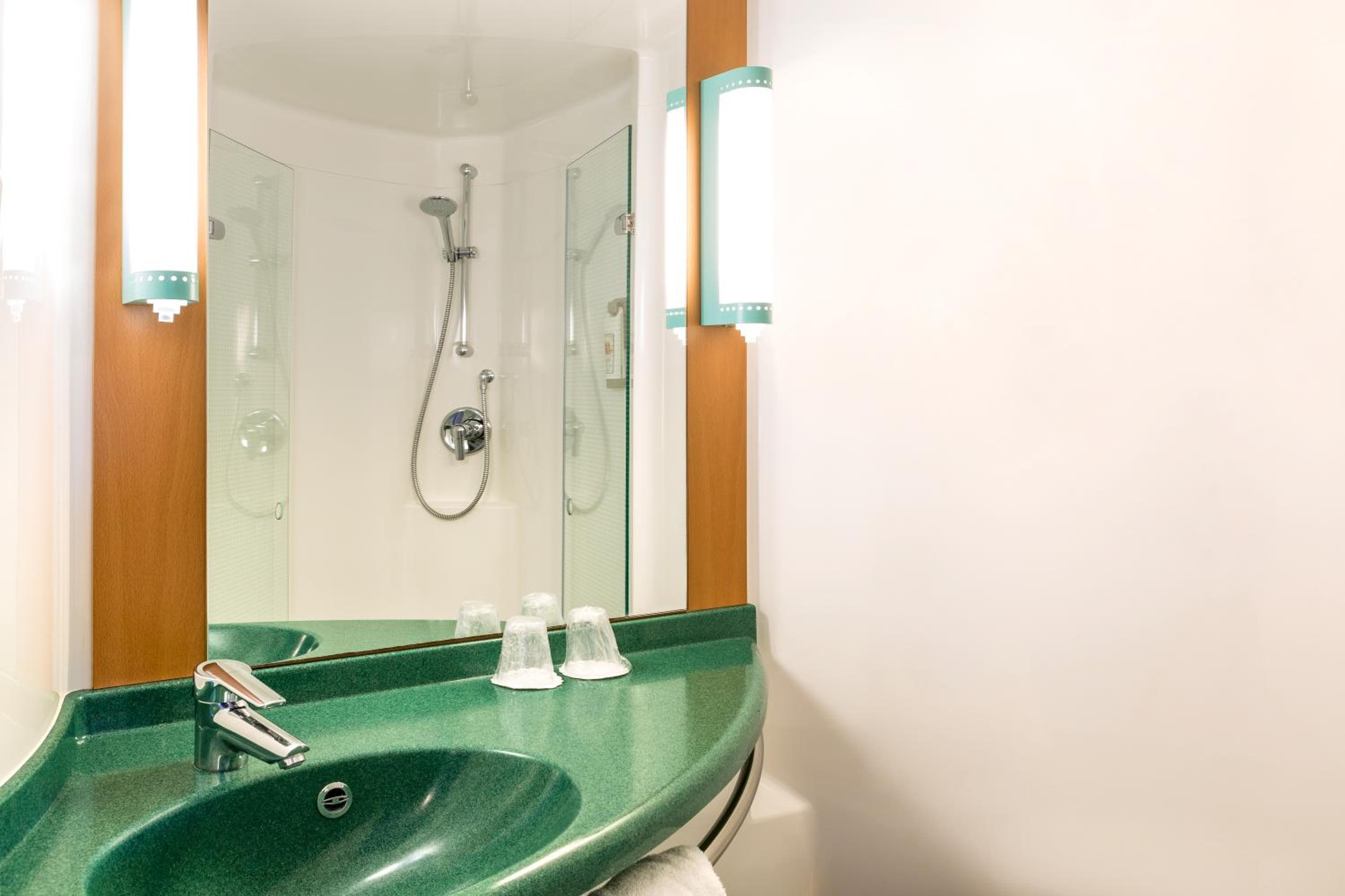 ibis Bristol Centre 4