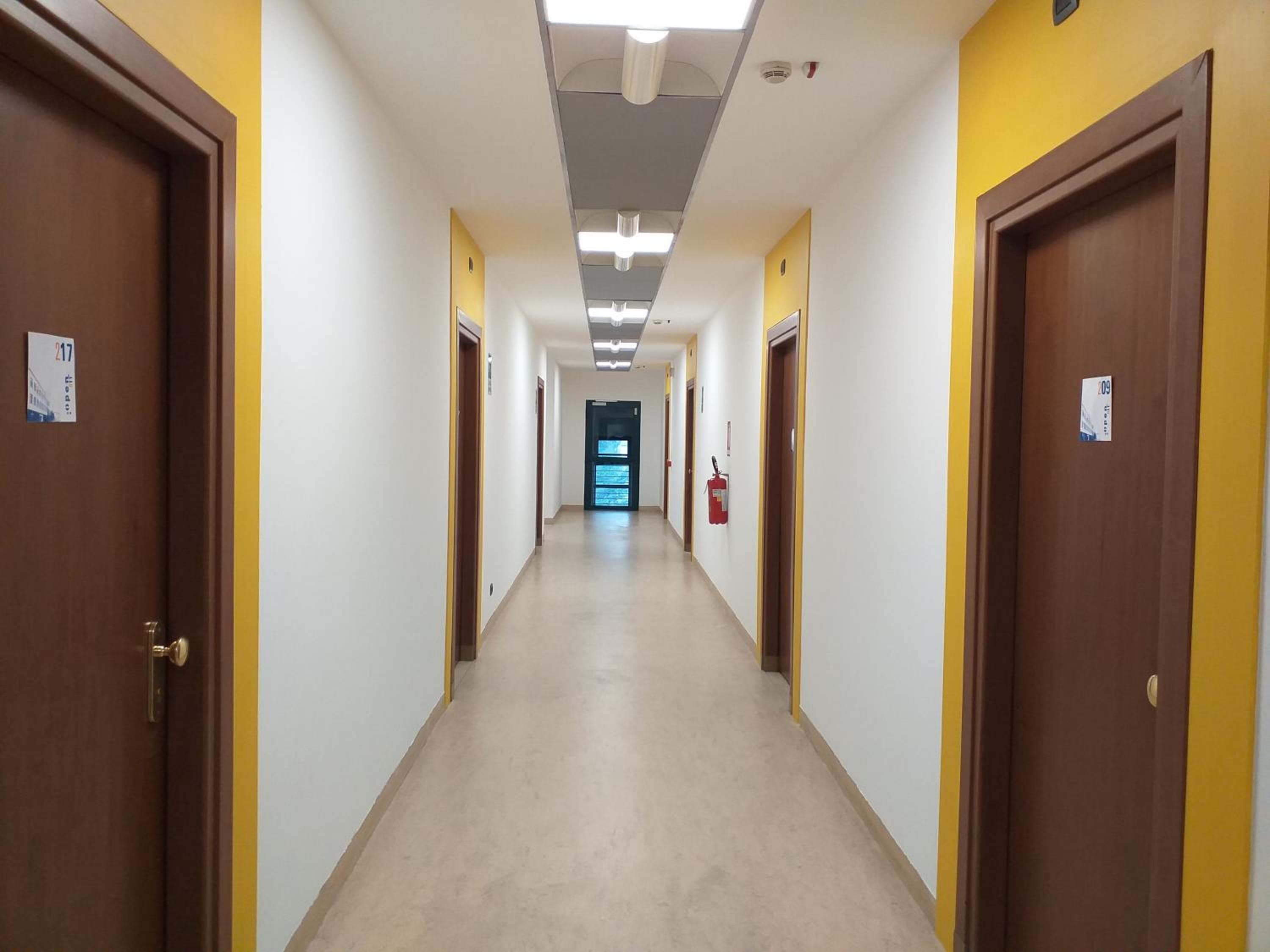 Open011