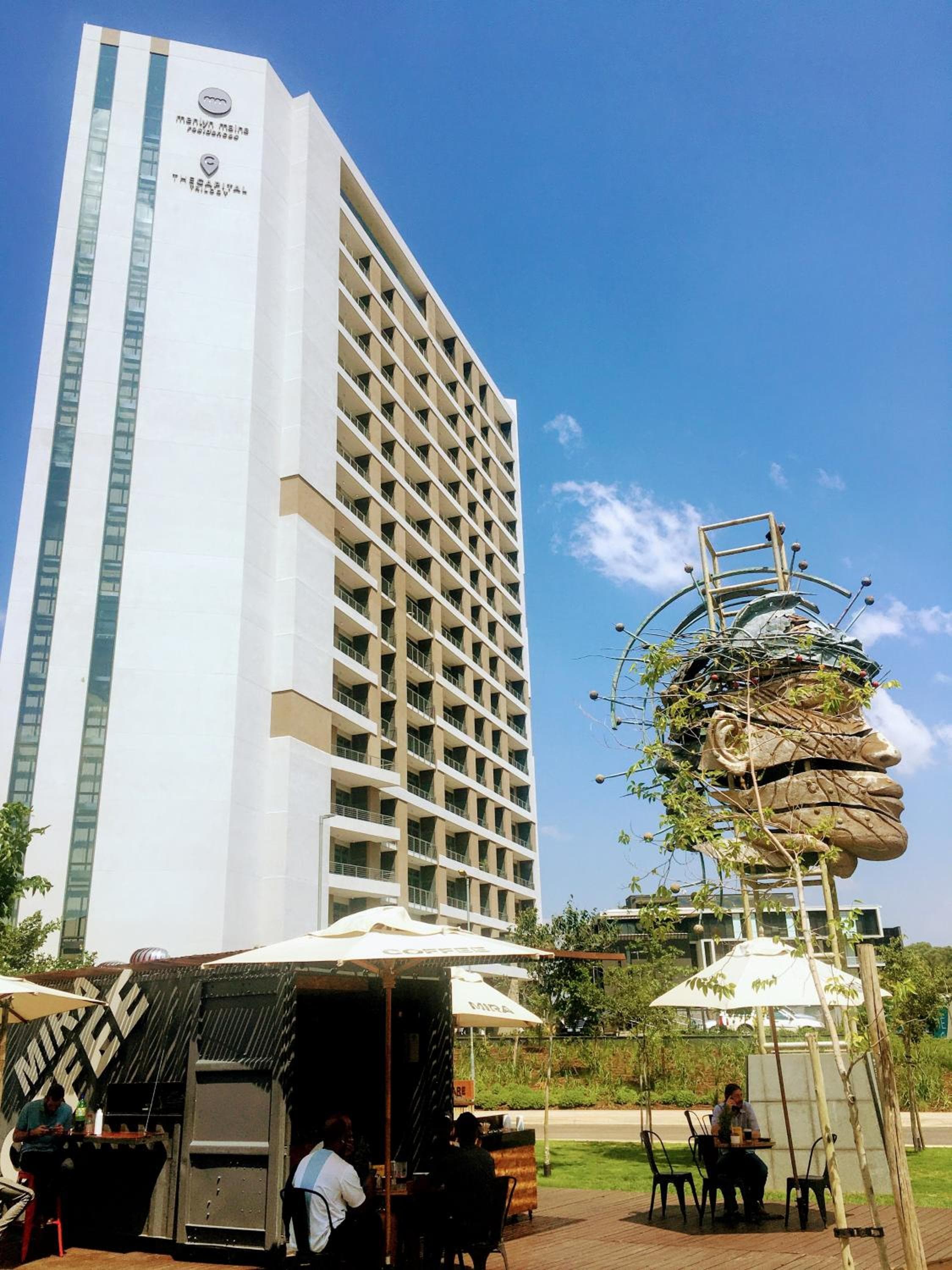 Menlyn Apartment