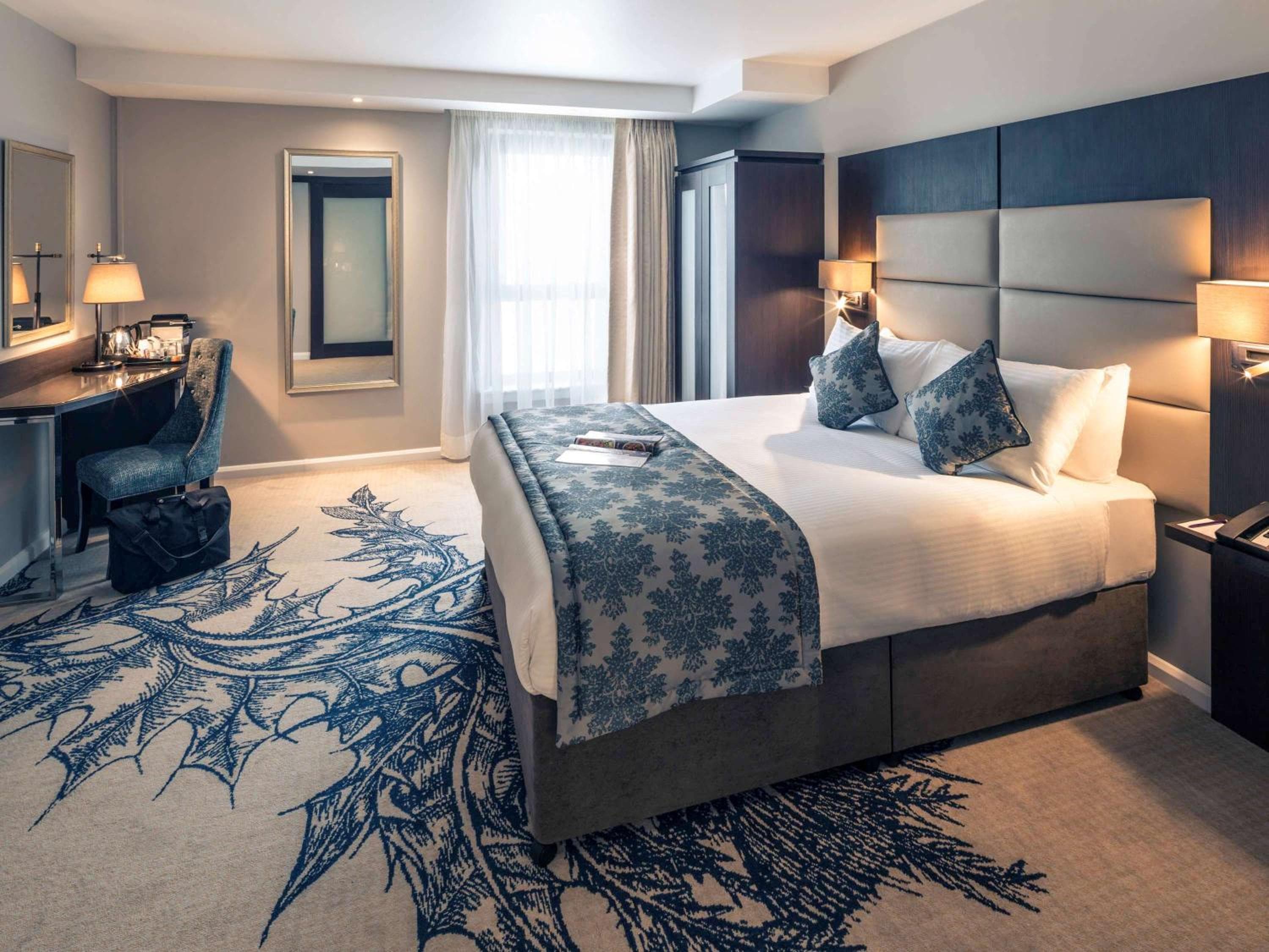 Mercure Edinburgh Haymarket 5