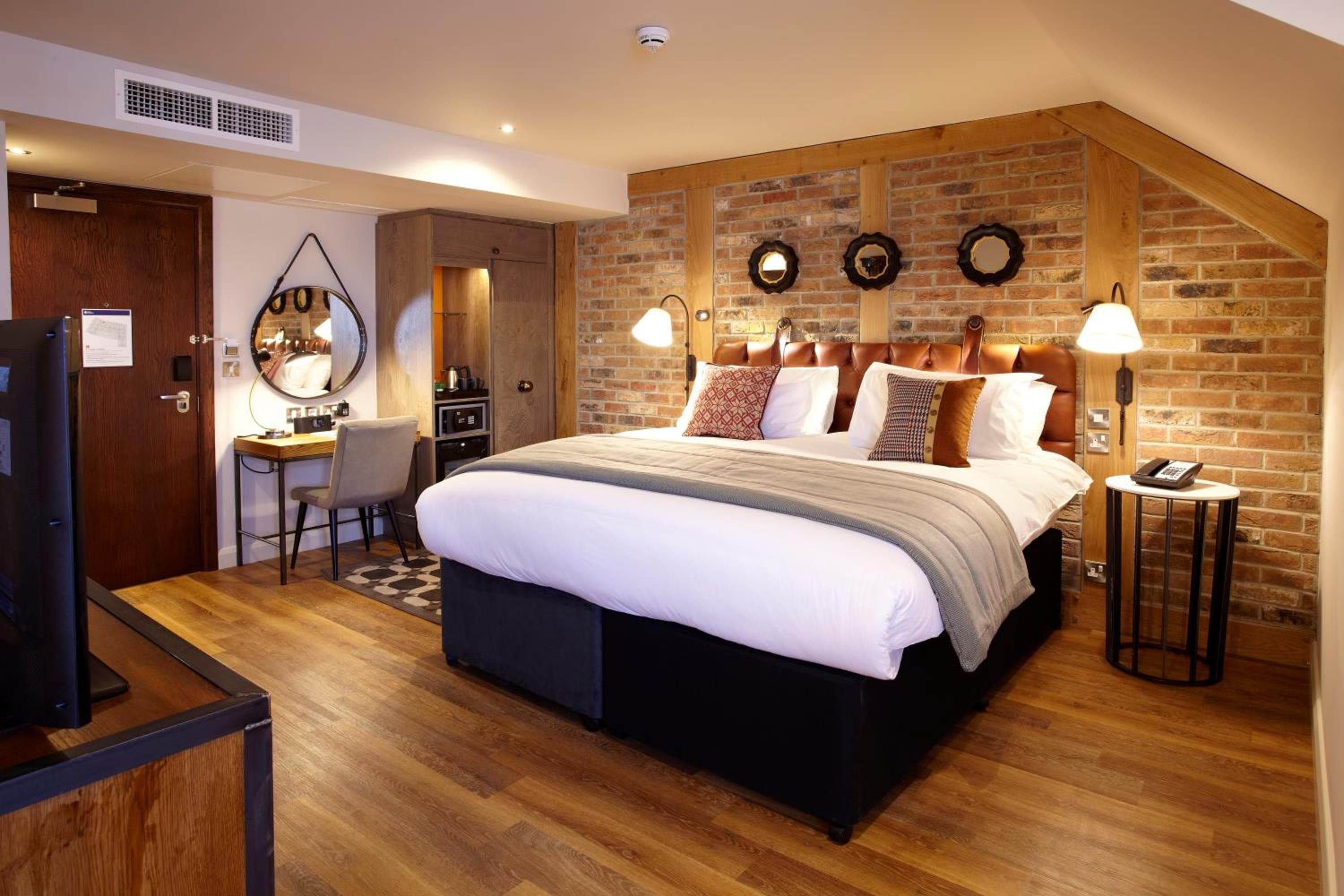 Hotel Indigo York by IHG 2