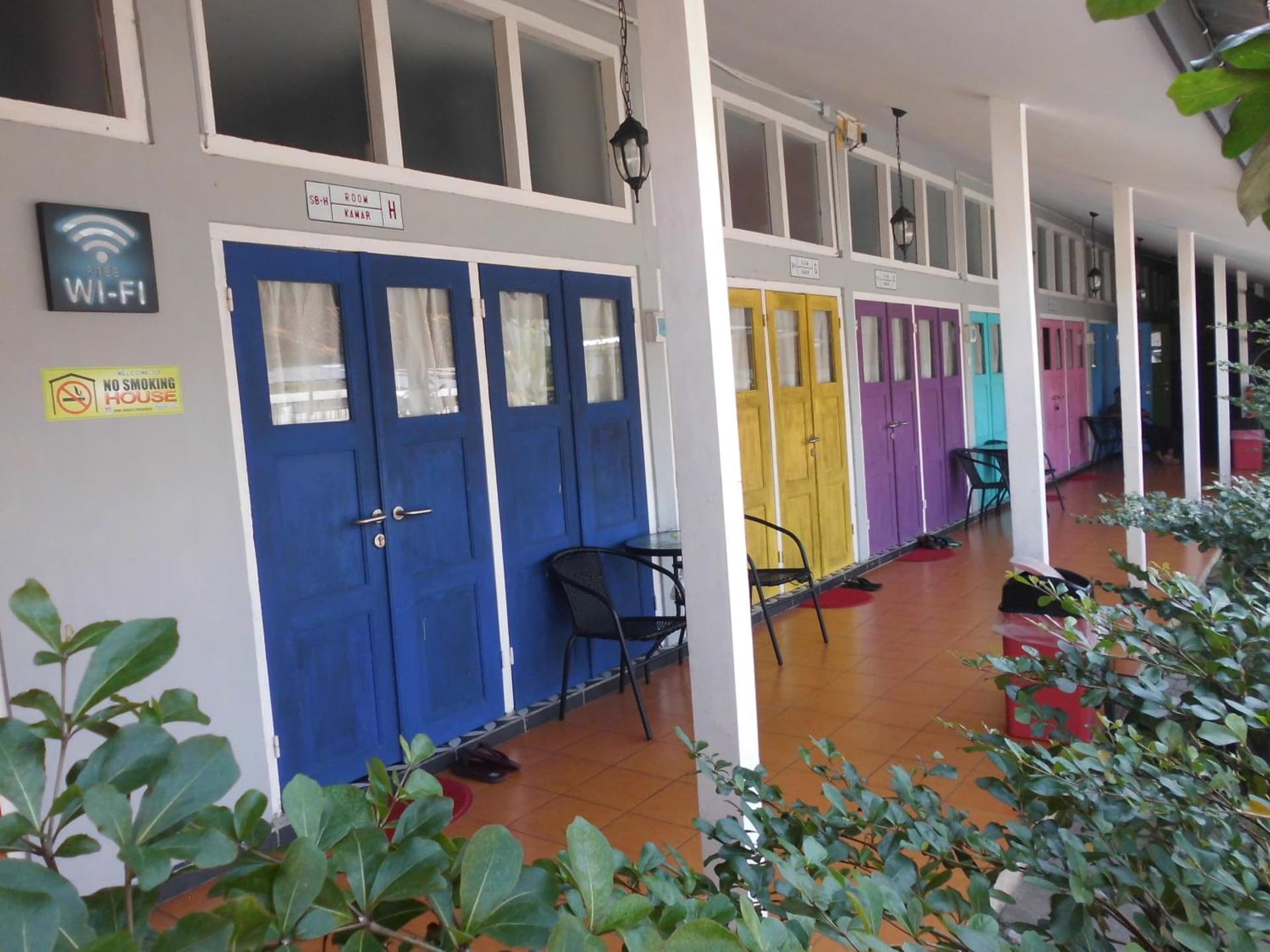 Home Addicts Hostel
