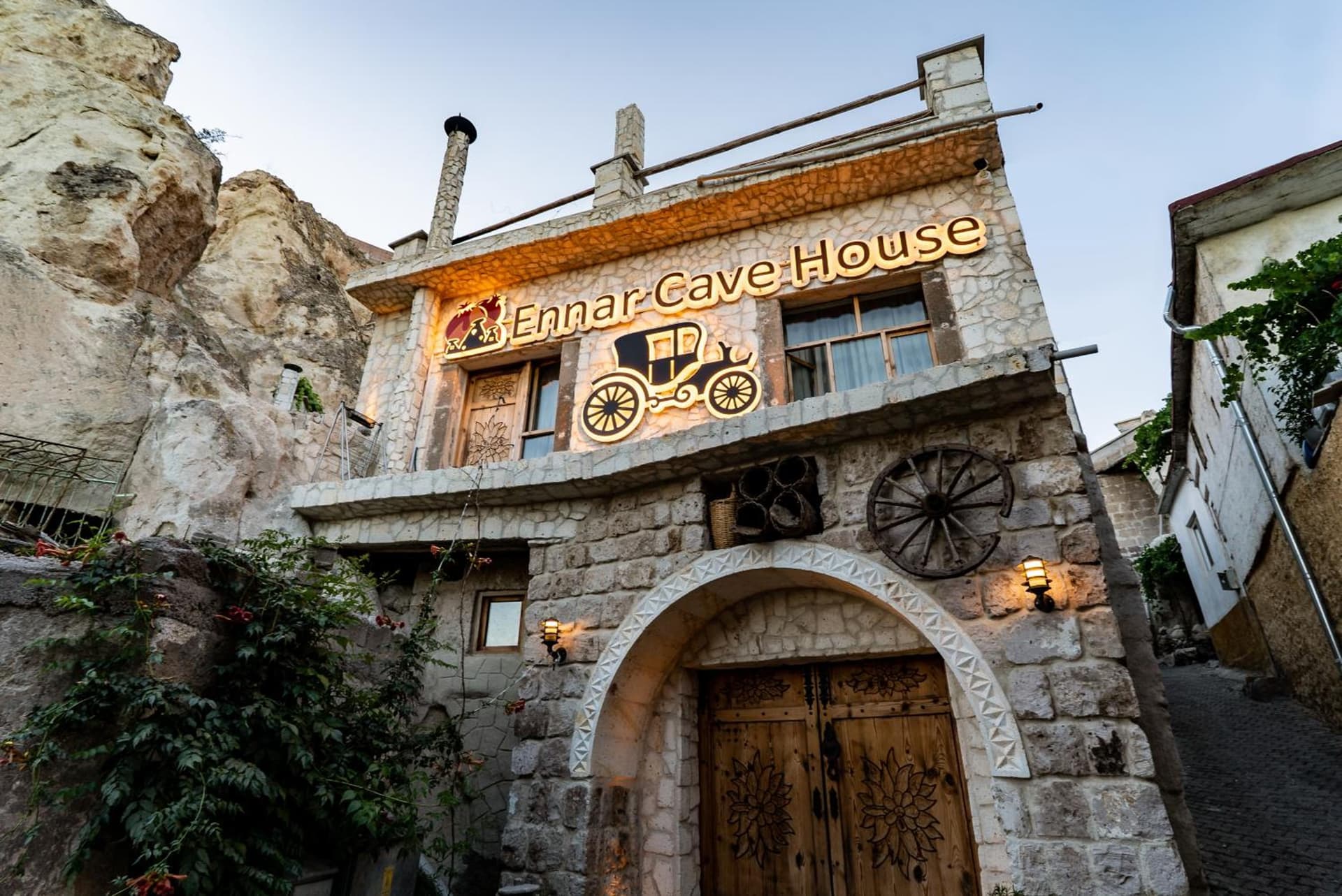 Cappadocia Ennar Cave Swimming Pool Hot & SPA