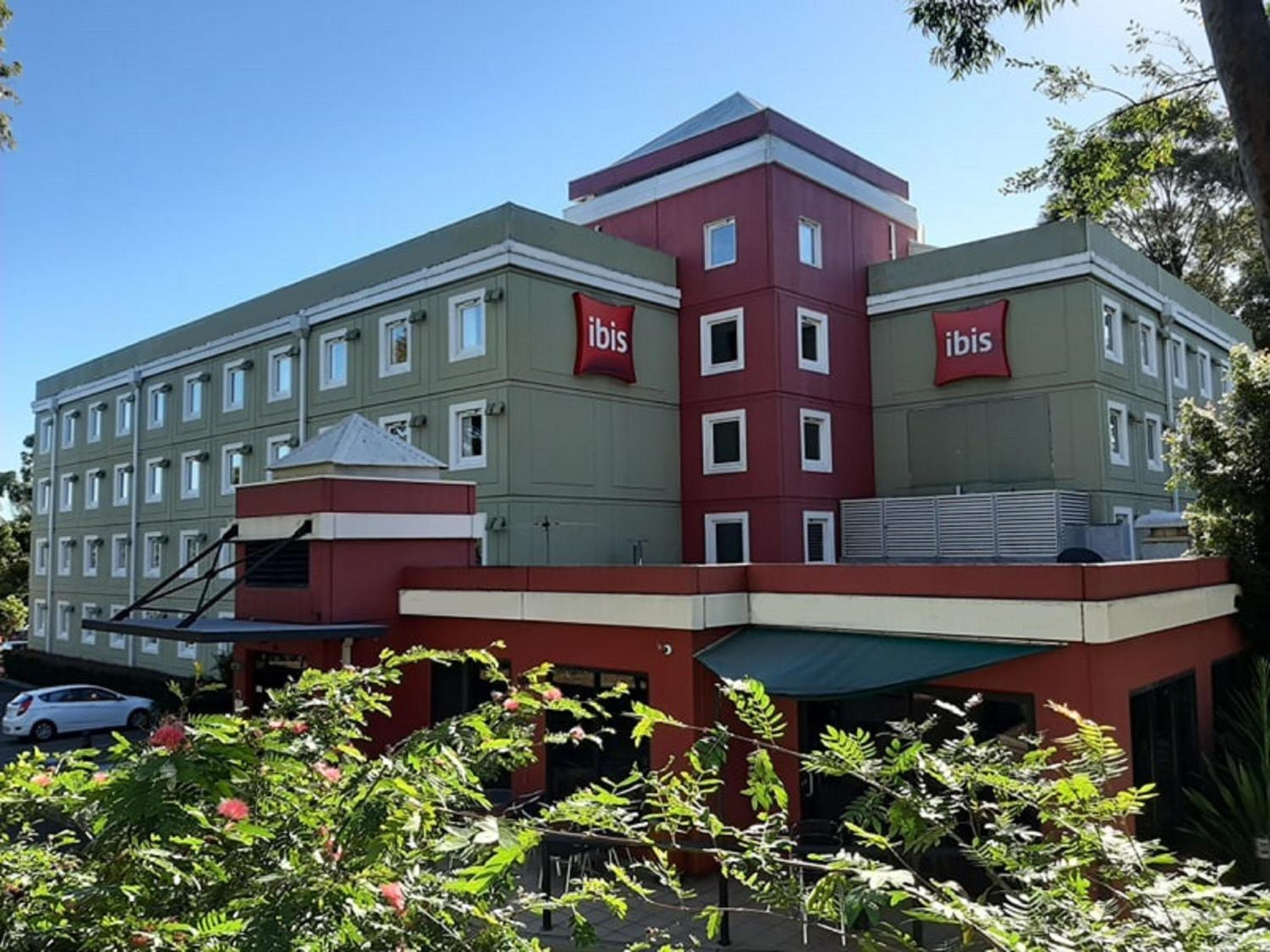 ibis Thornleigh