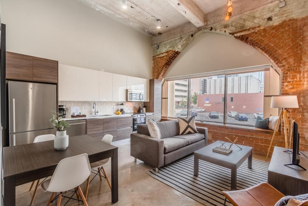 Abode Dallas - Downtown Convention Center 5