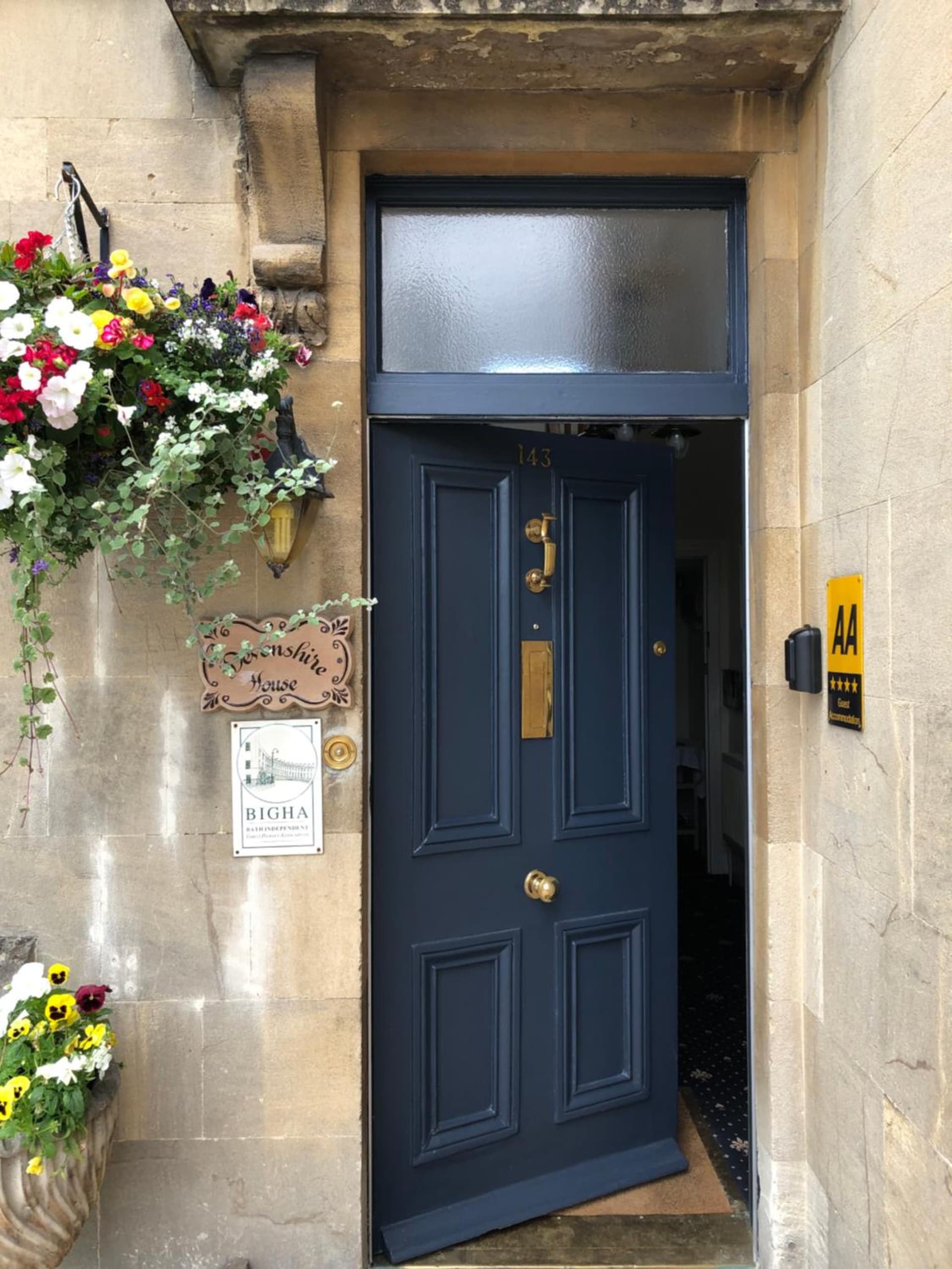 Devonshire House