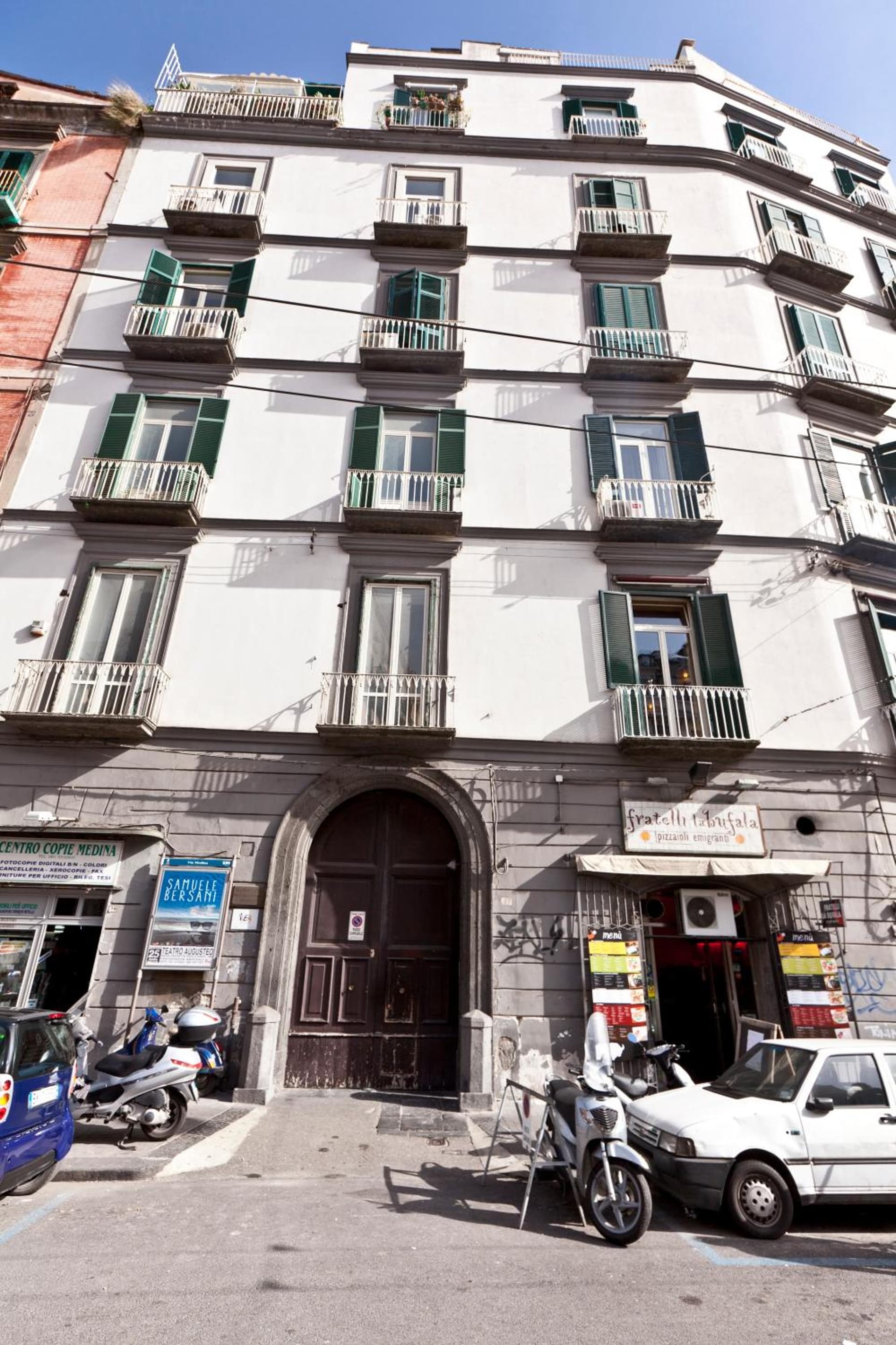 B&B MediNaples