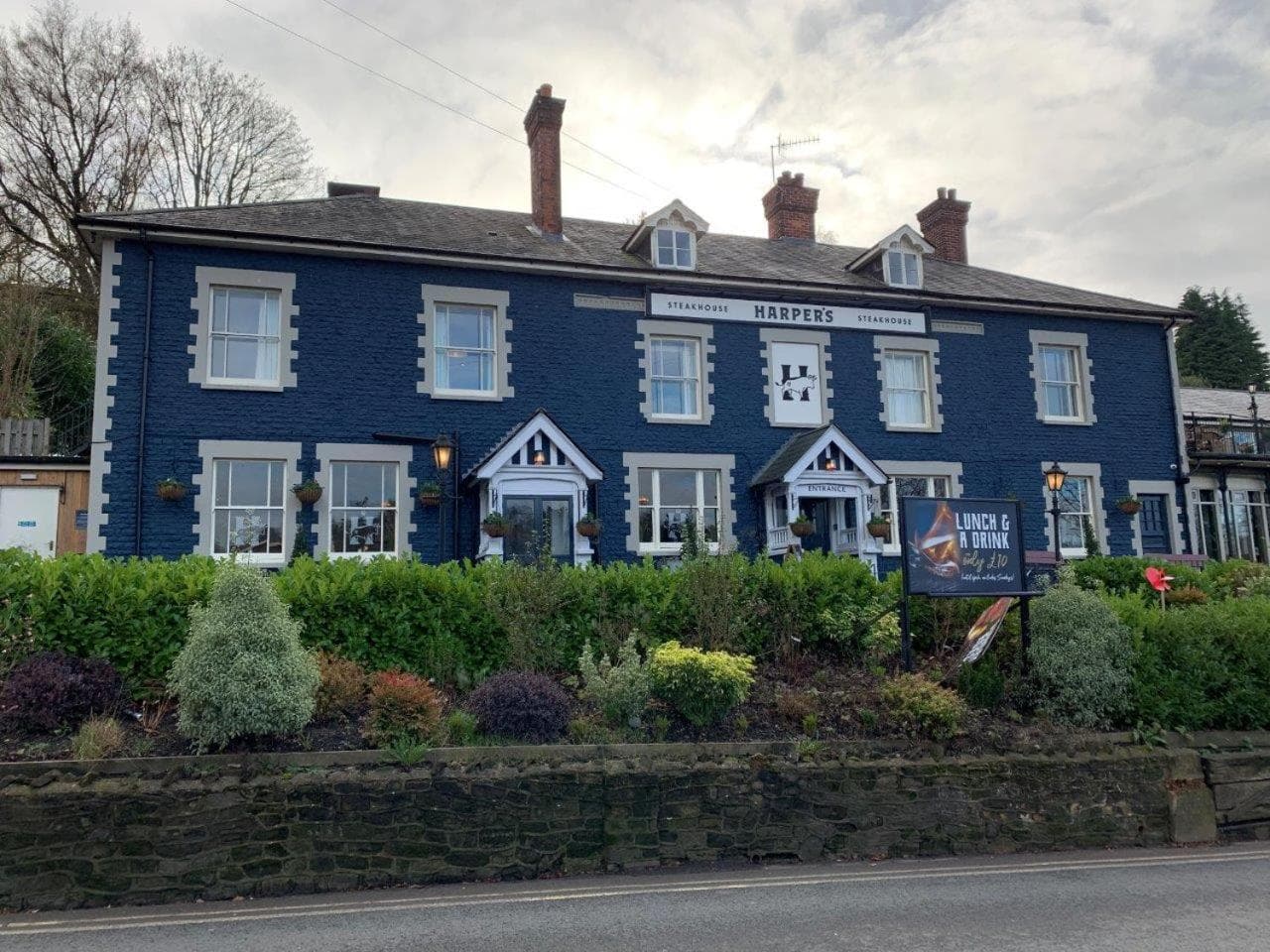Harper's Steakhouse with Rooms, Haslemere