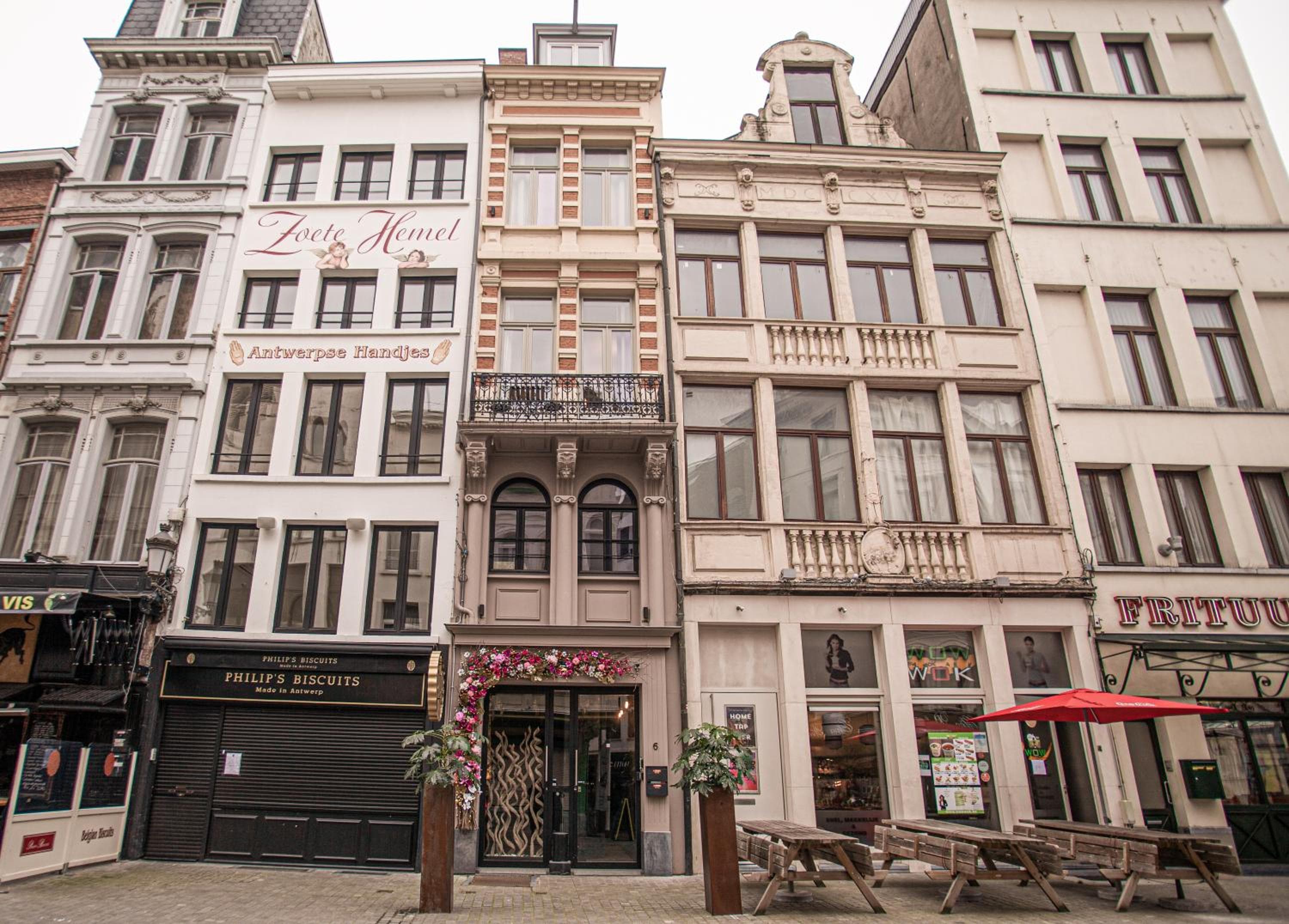 Luxury Suites Historic Center by Rikas Hotels