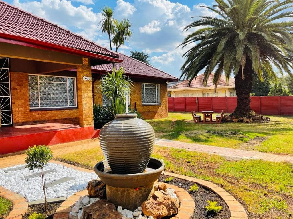 Ithonsi Guesthouse