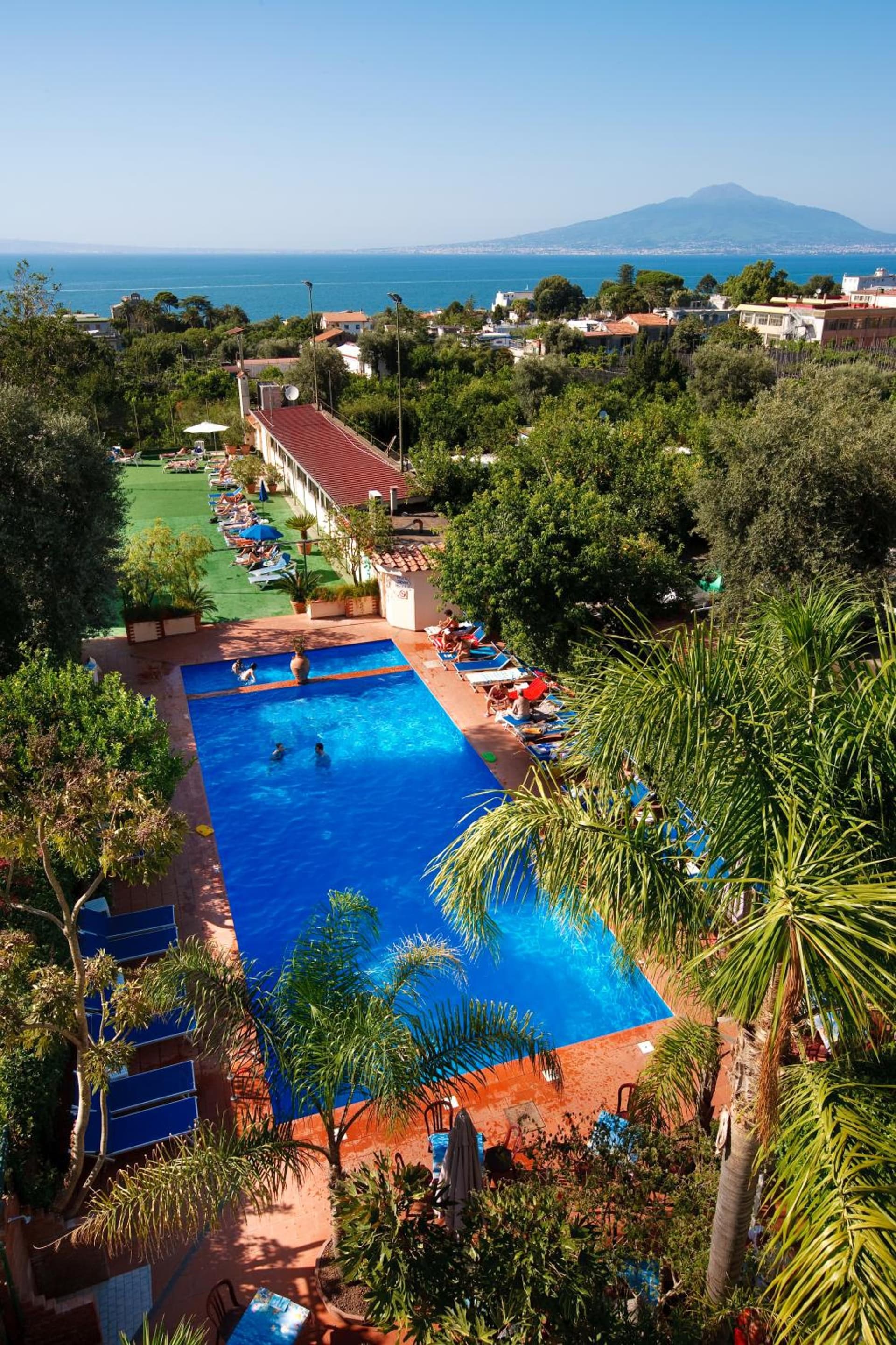 Sorrento Comfort Rooms con piscina