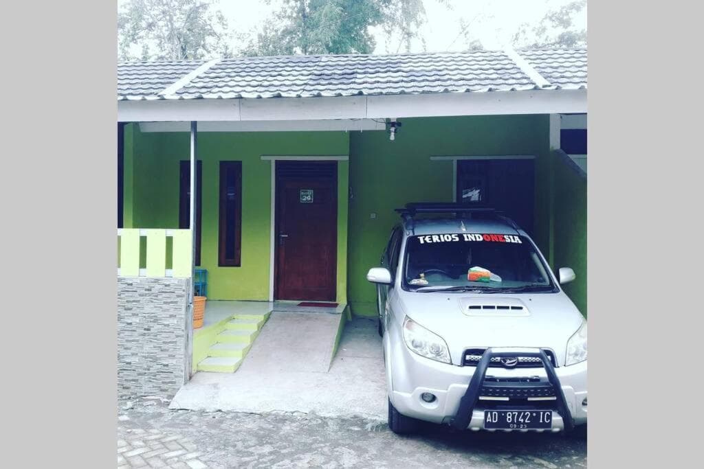 Anindya House