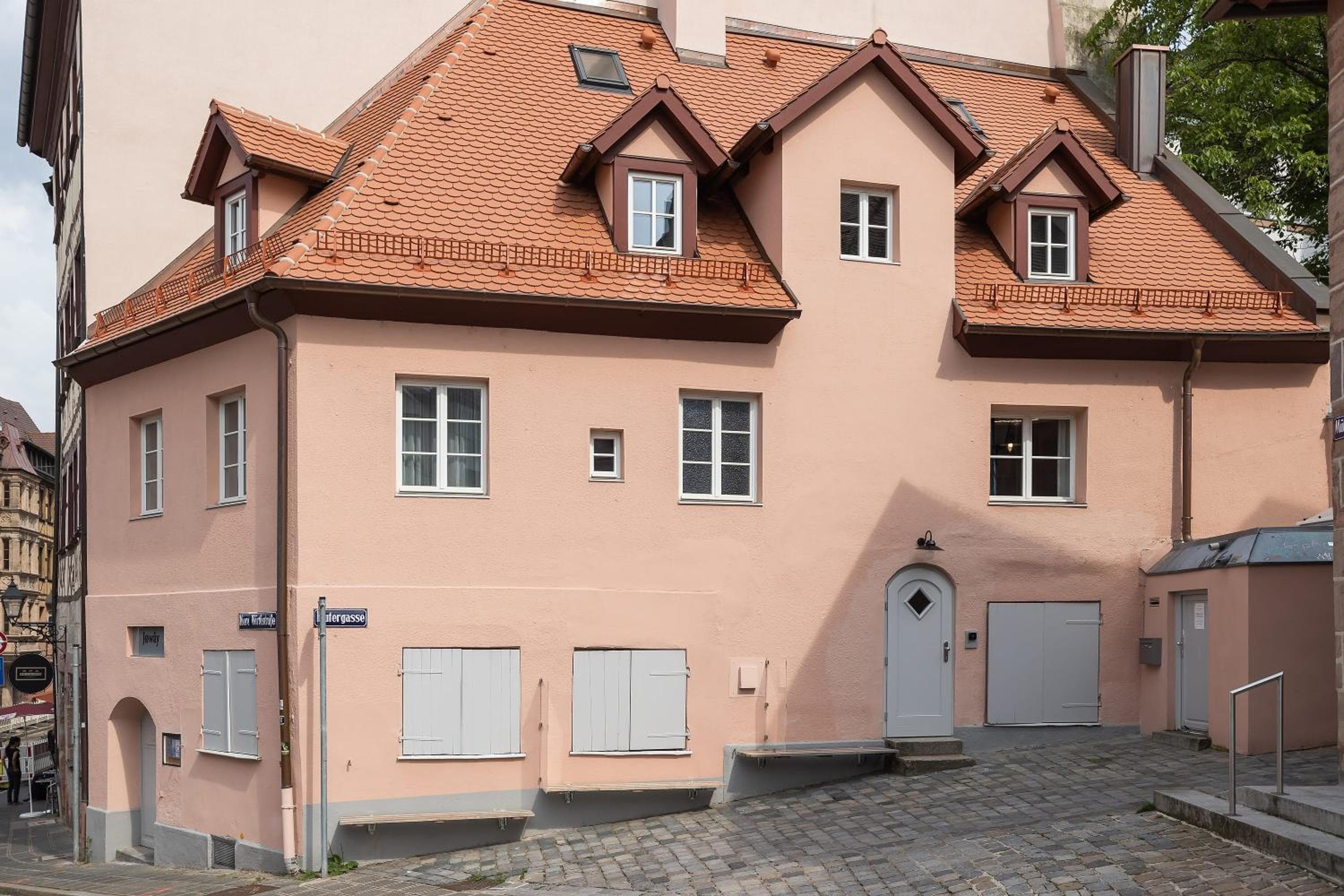 Oldtown Studios by dasPaul