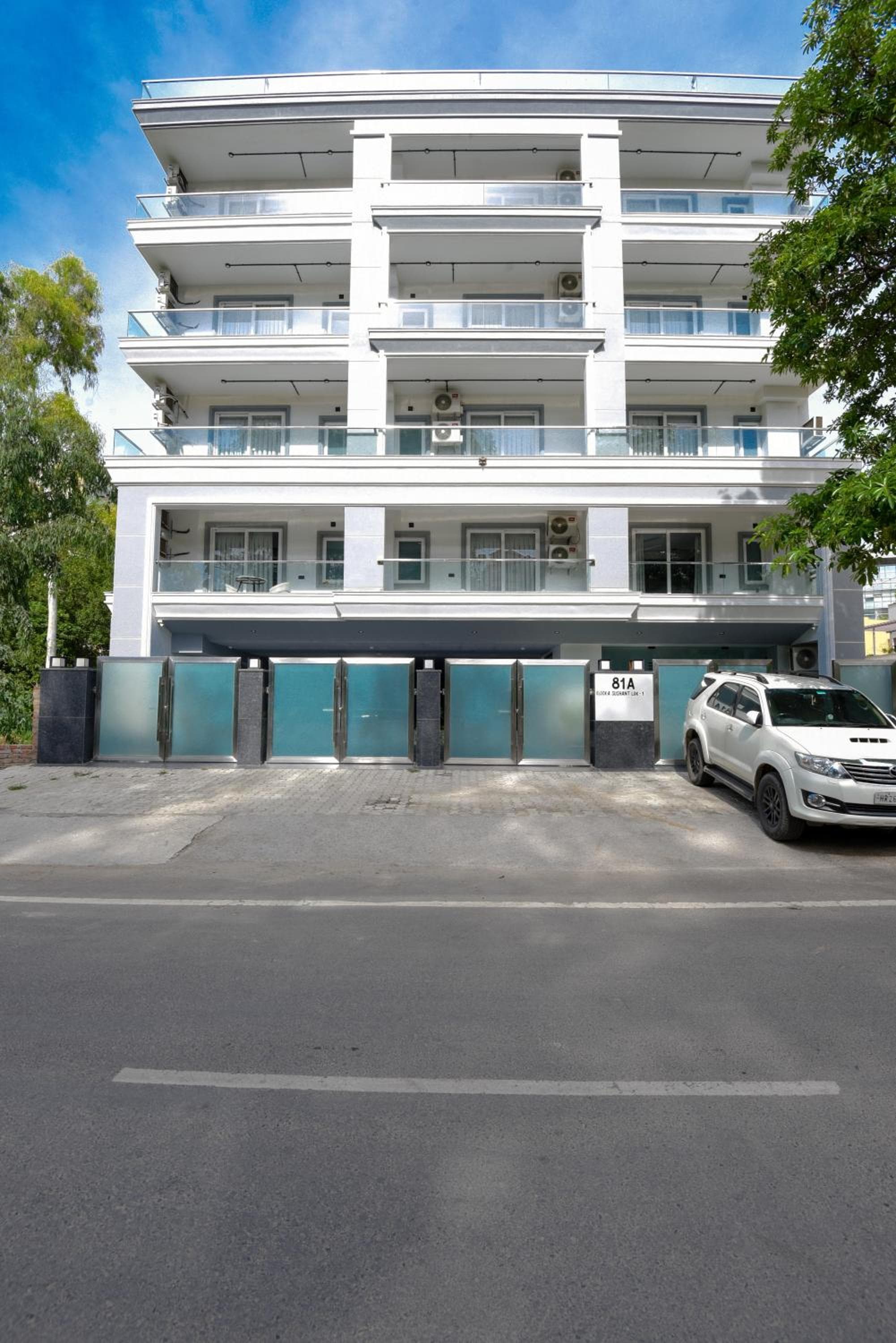 BedChambers Serviced Apartments, MG ROAD