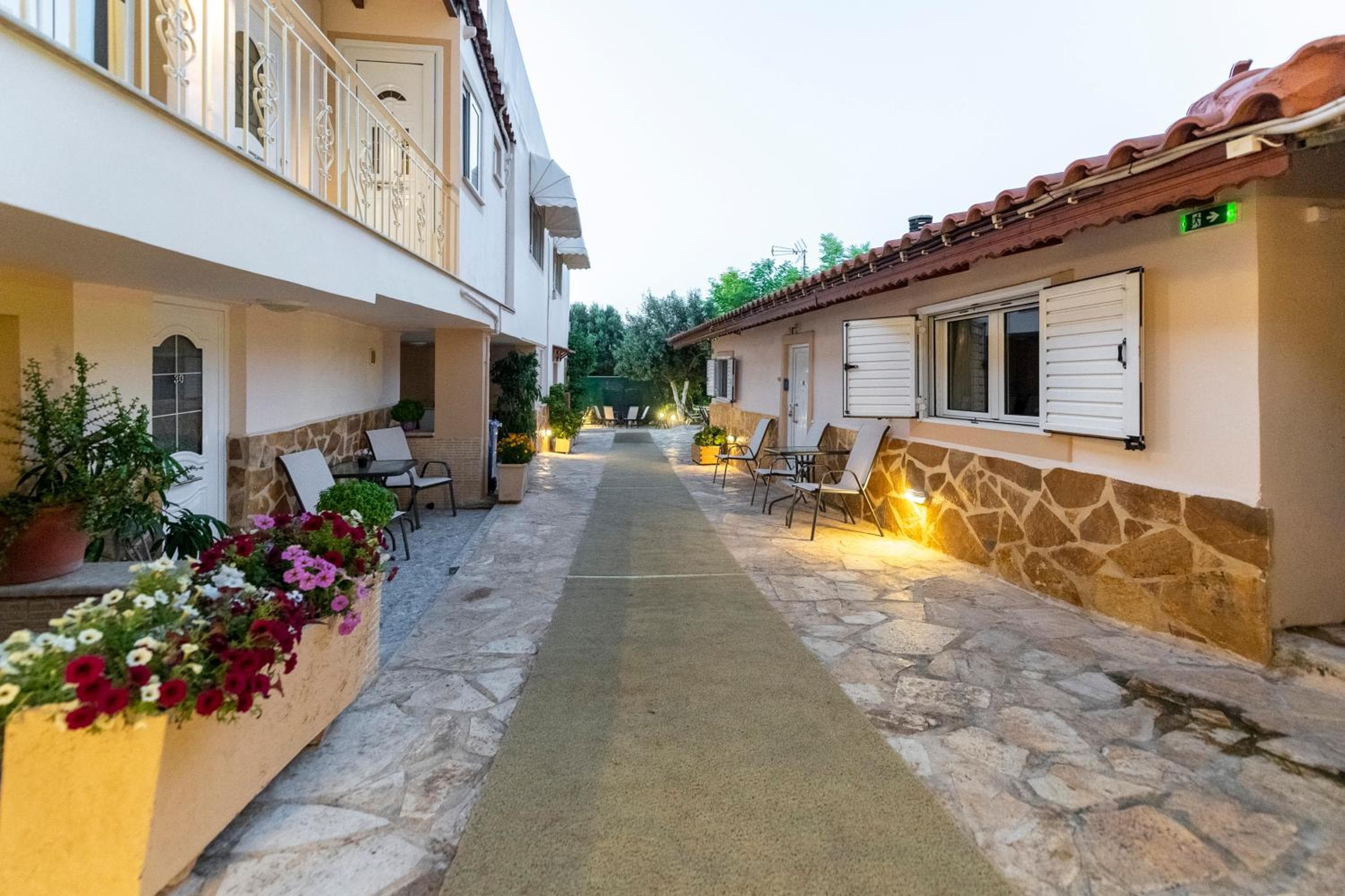 Apartments Tina FREE transfer from-to the airport