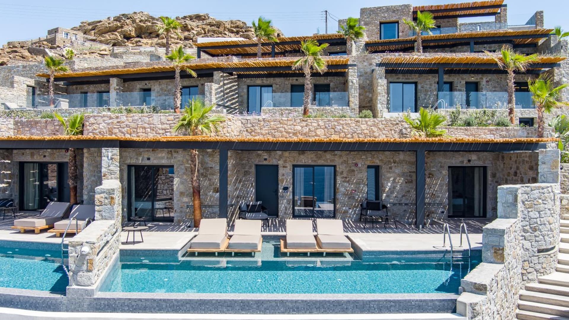 Tropicana Suites & Villas Mykonos
