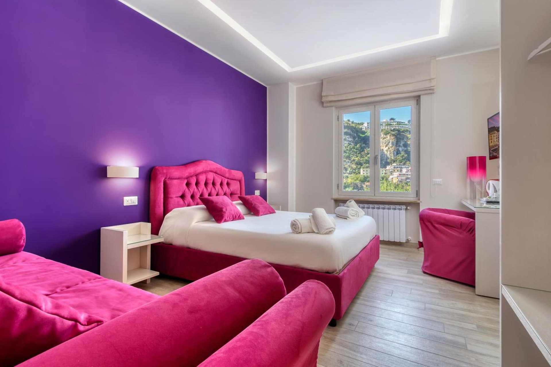 Tiffany Suites