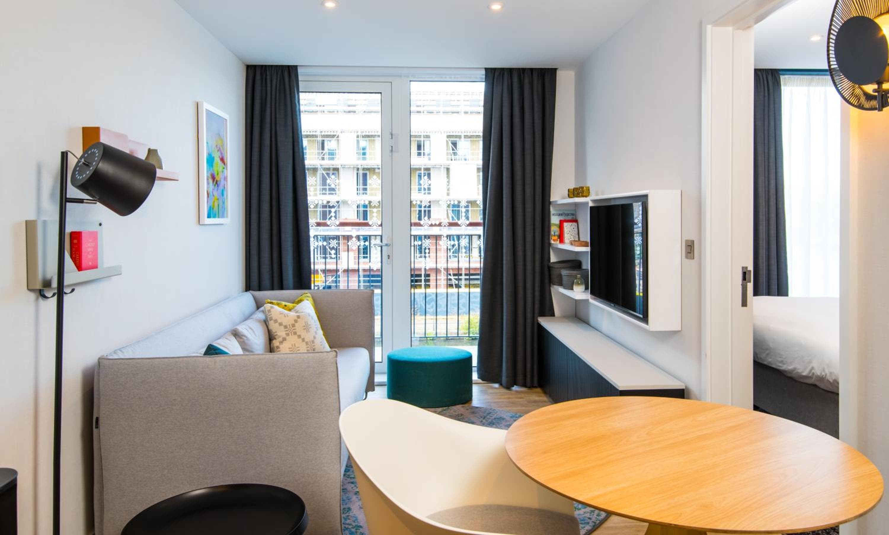 Staybridge Suites - Cardiff by IHG 4