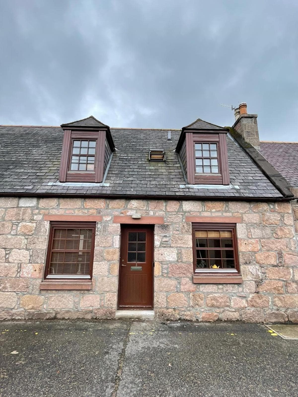 Lovely and Spacious 2BD Holiday Retreat Ballater