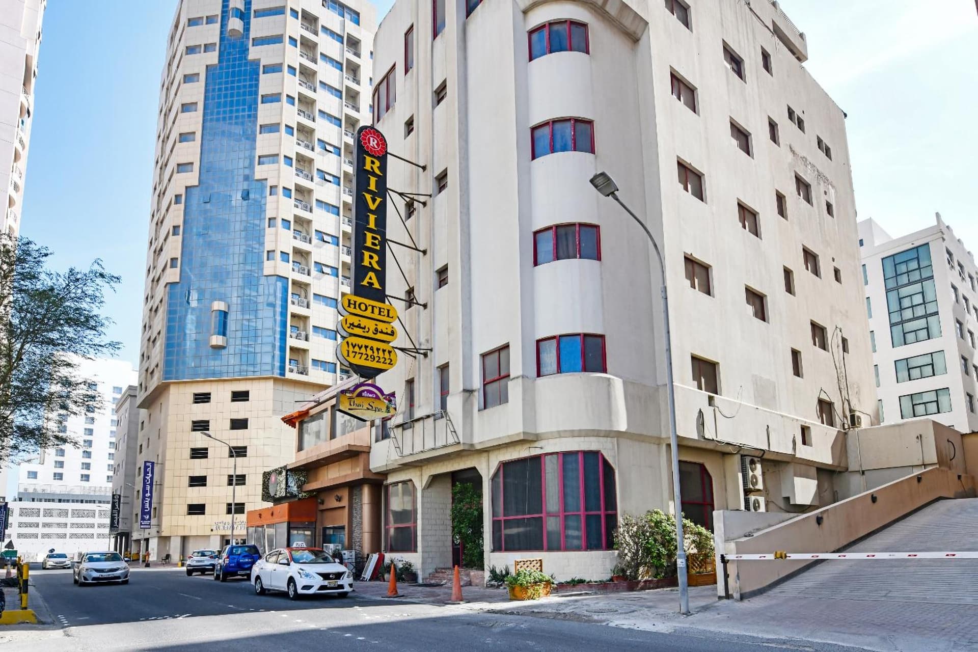 OYO 118 Revira Hotel