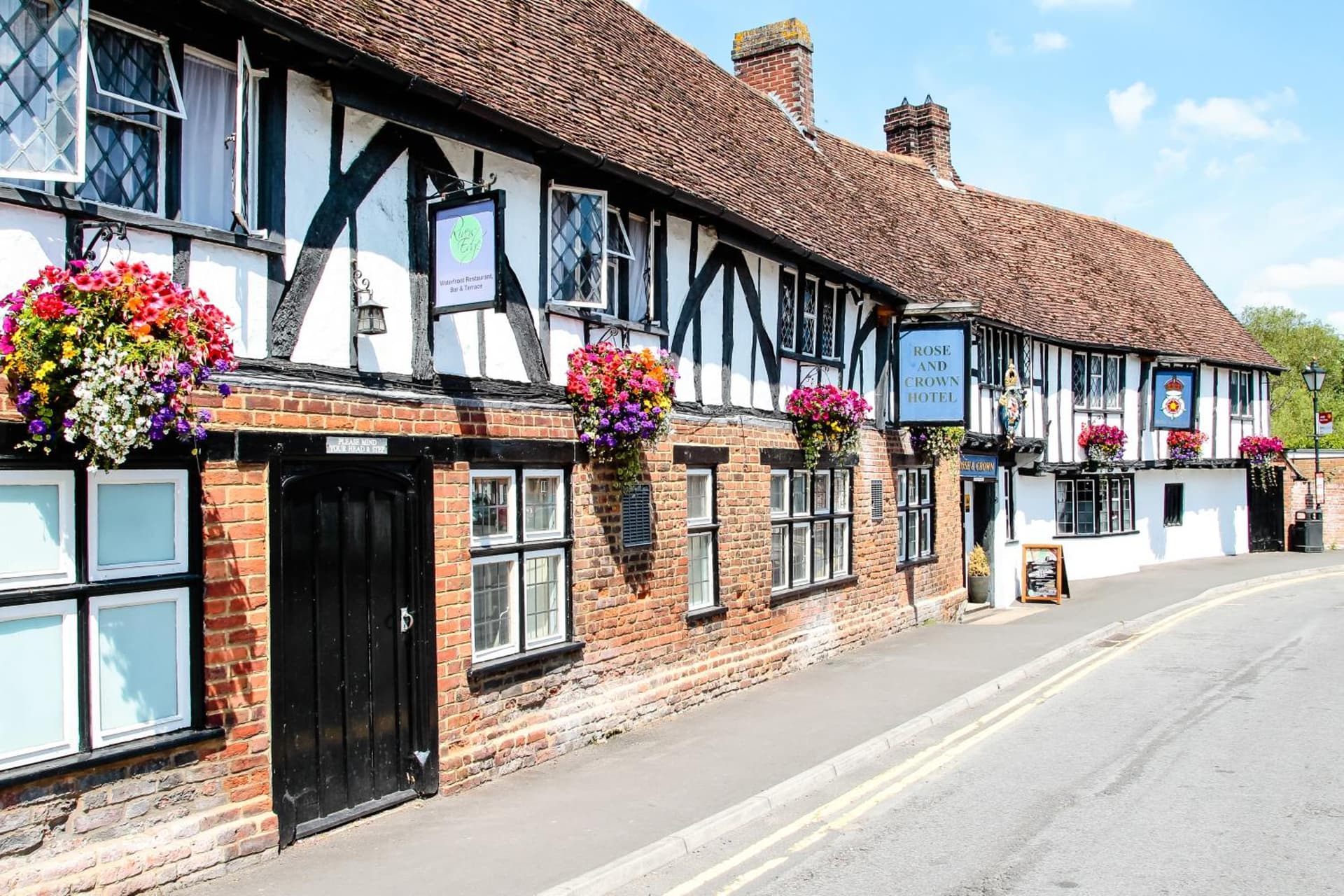 The Legacy Rose & Crown Hotel