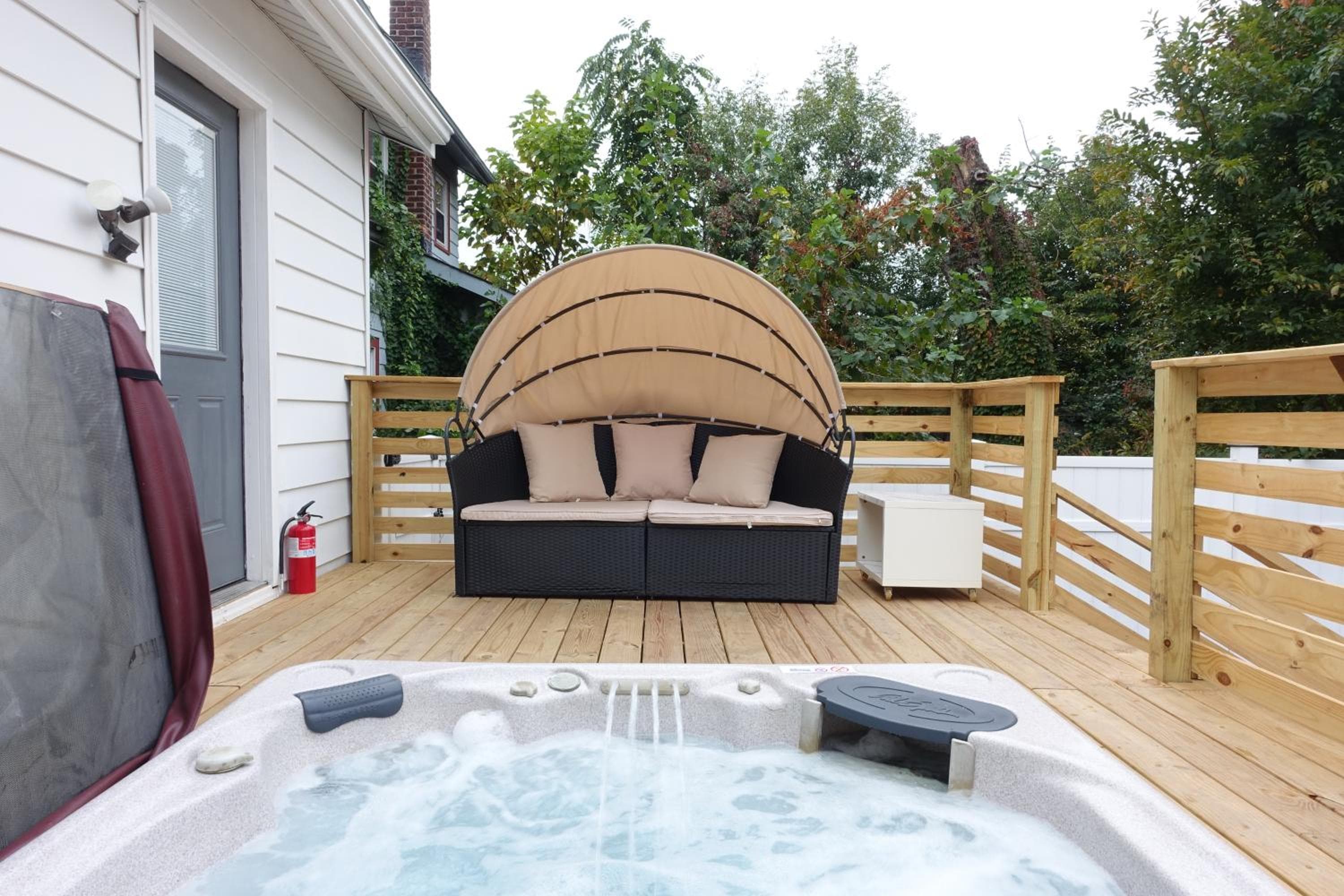 Best XL Home To Visit NYC+Hot Tub+Newark Airport+Free Parking