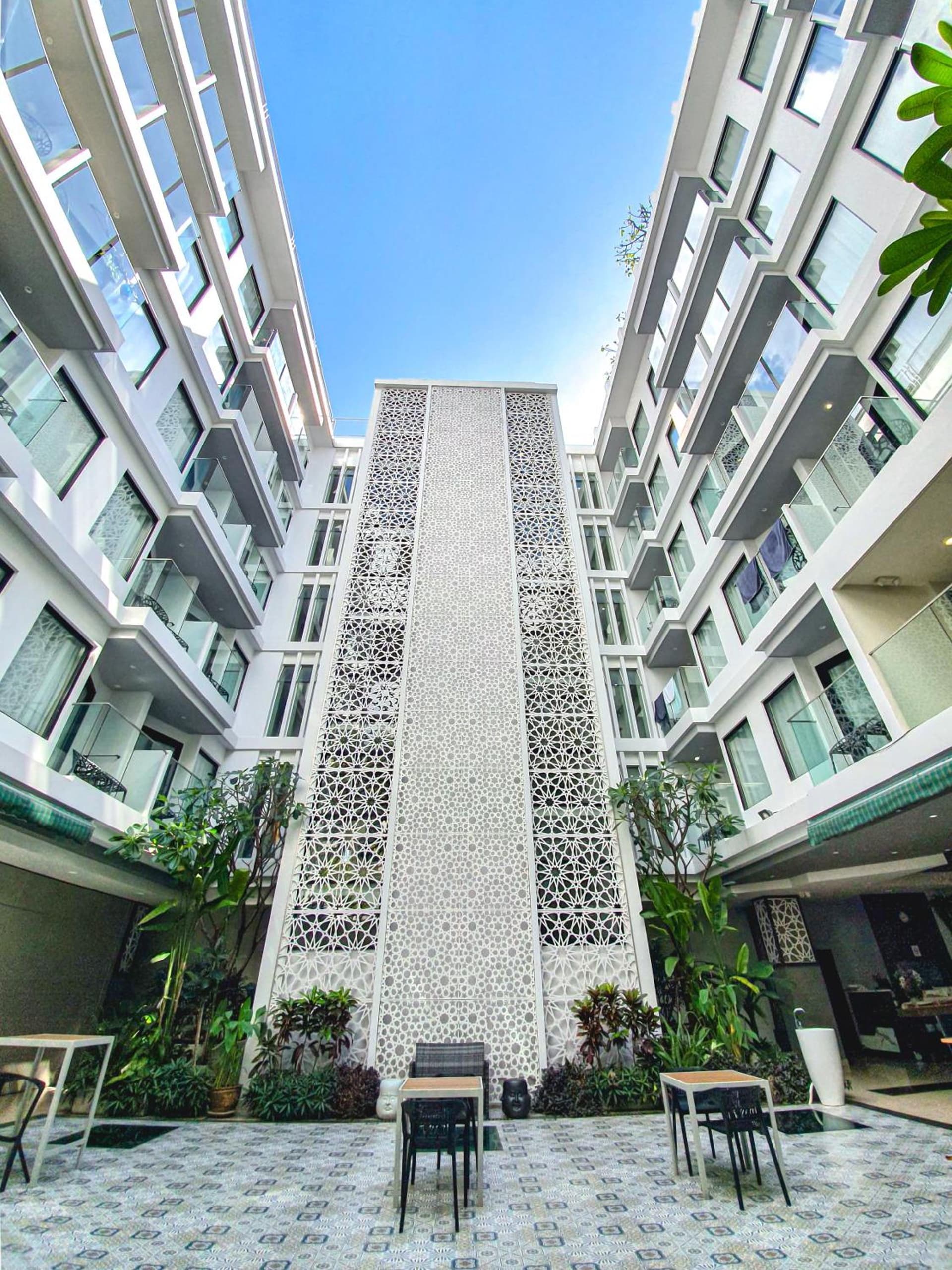 Zenseana Resort & Spa - Patong, Phuket
