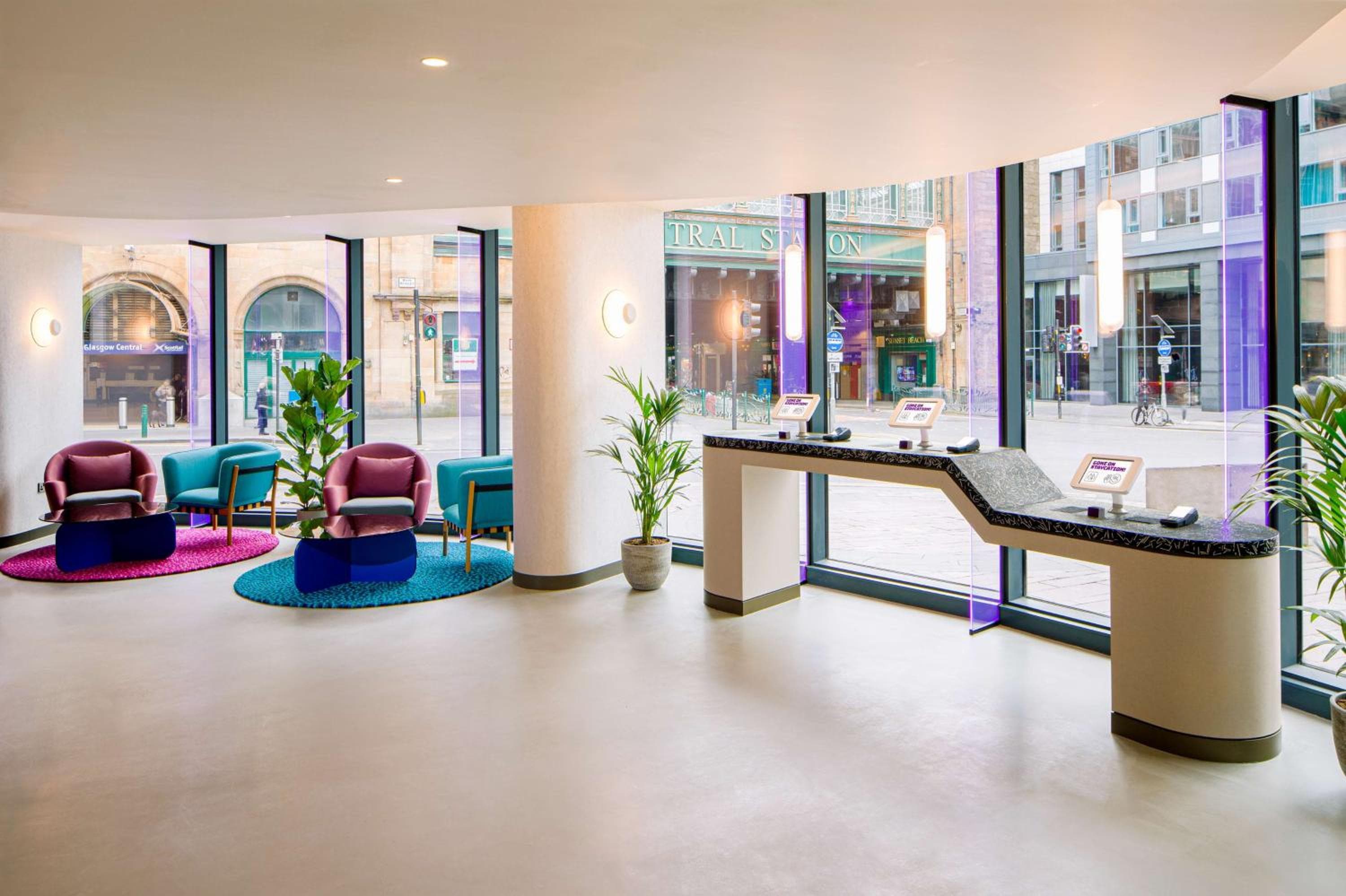 YOTEL Glasgow 5