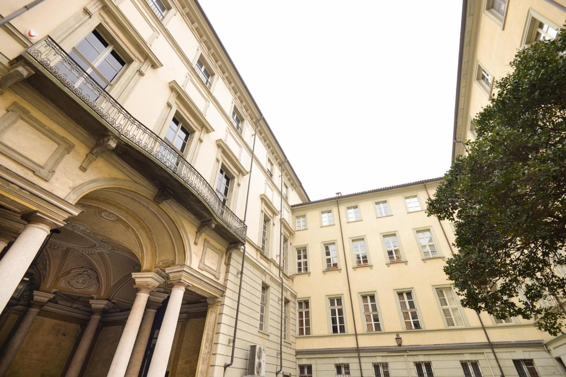 Top Living Apartments - Torino Centro