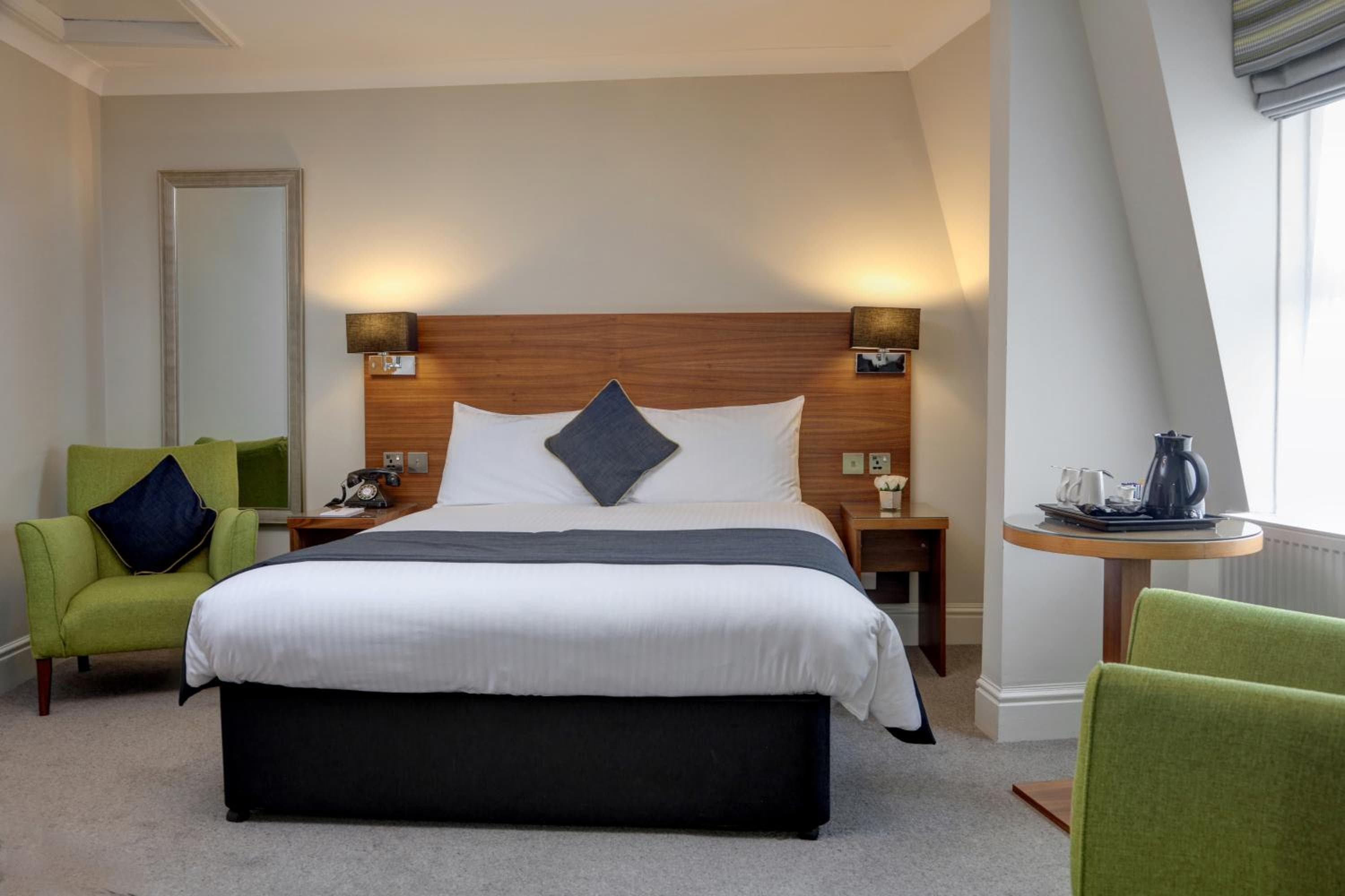 New Continental Hotel; Sure Hotel Collection by Best Western 4