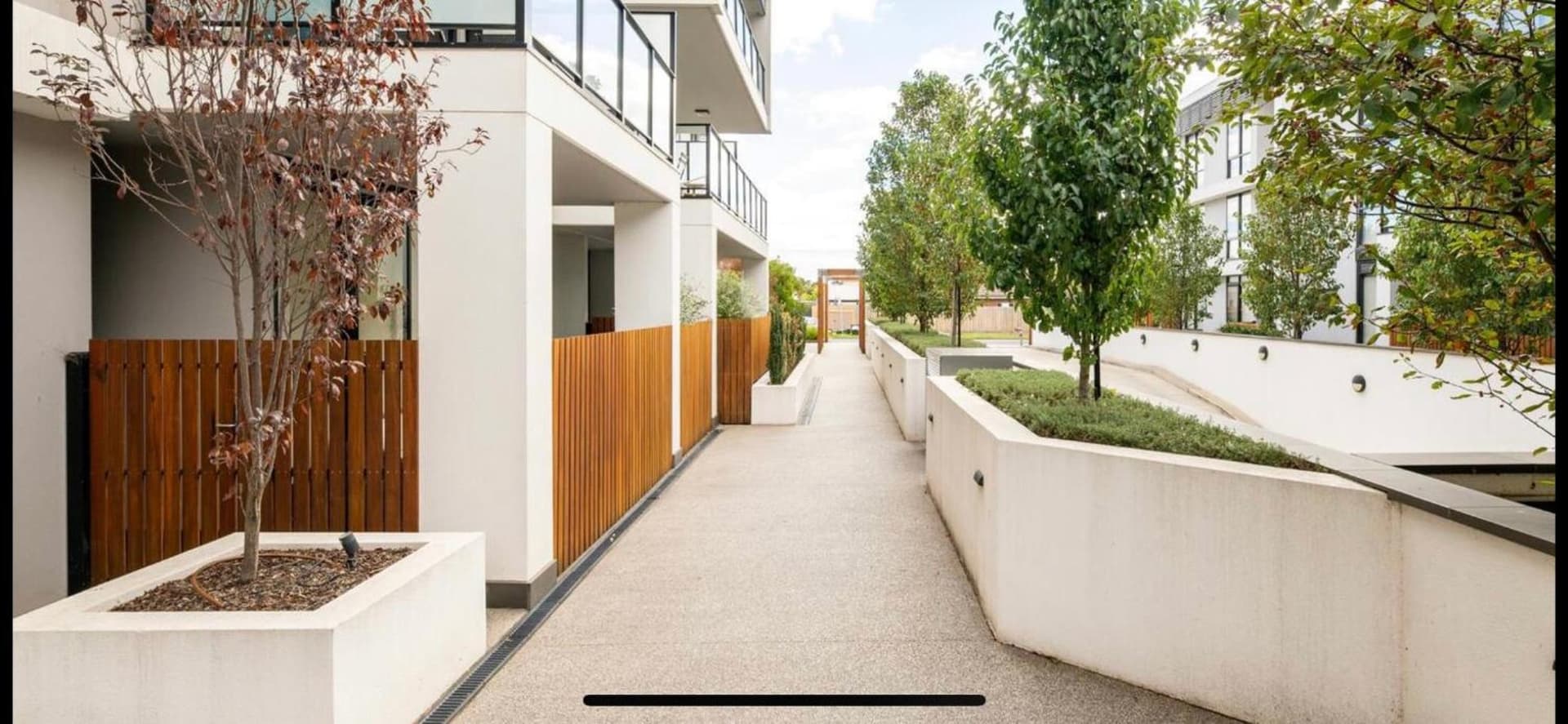 The Pas.Coe - A Stylish 1 bedroom unit with free parking.
