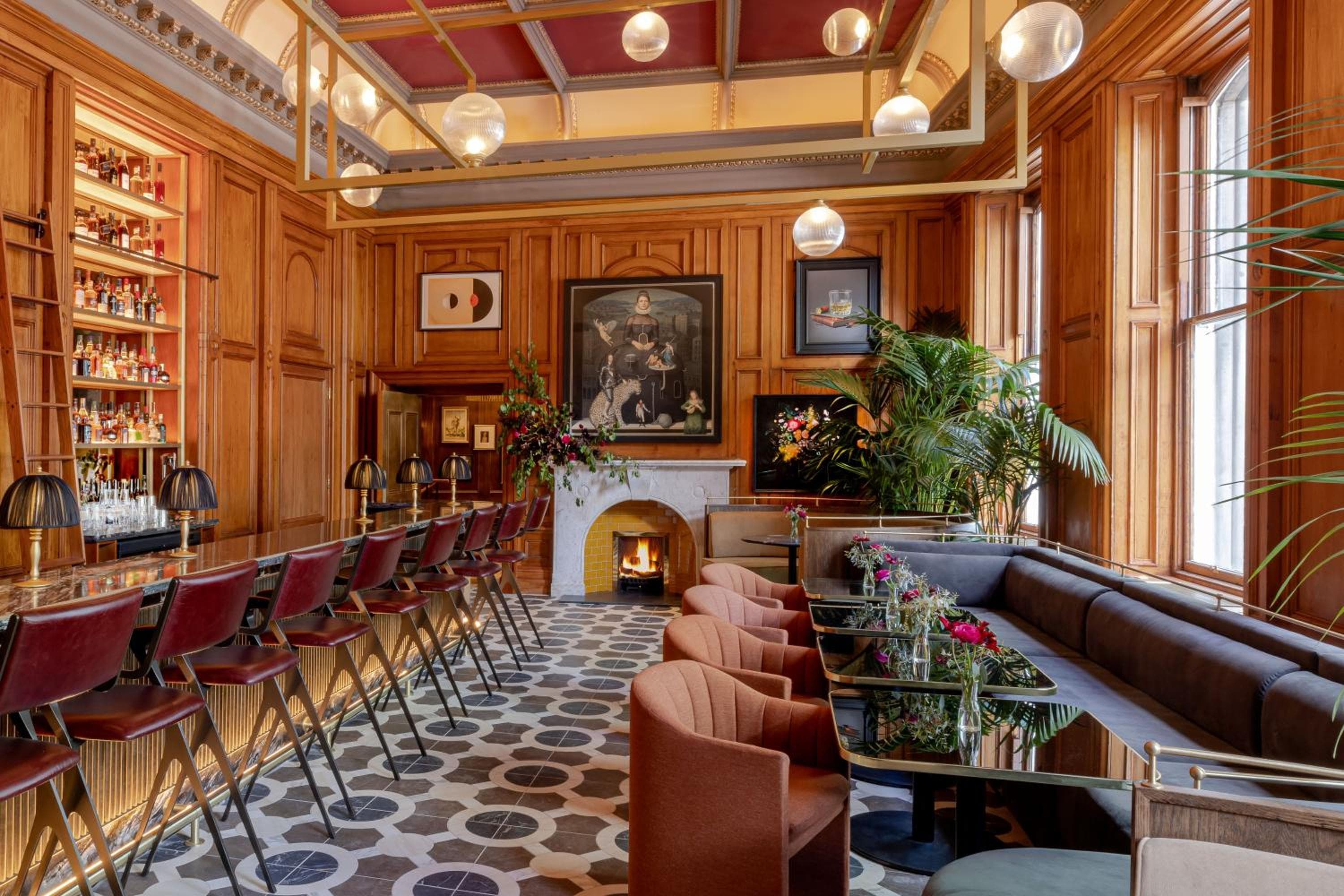 Virgin Hotels Edinburgh 5