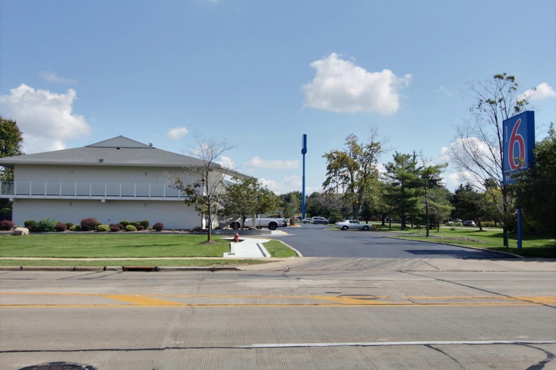 Motel 6-Middleburg Heights, OH - Cleveland