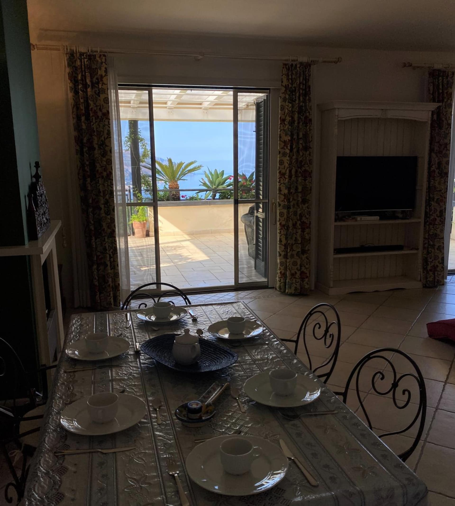 Helas La Casa del Sole by Taormina Holidays