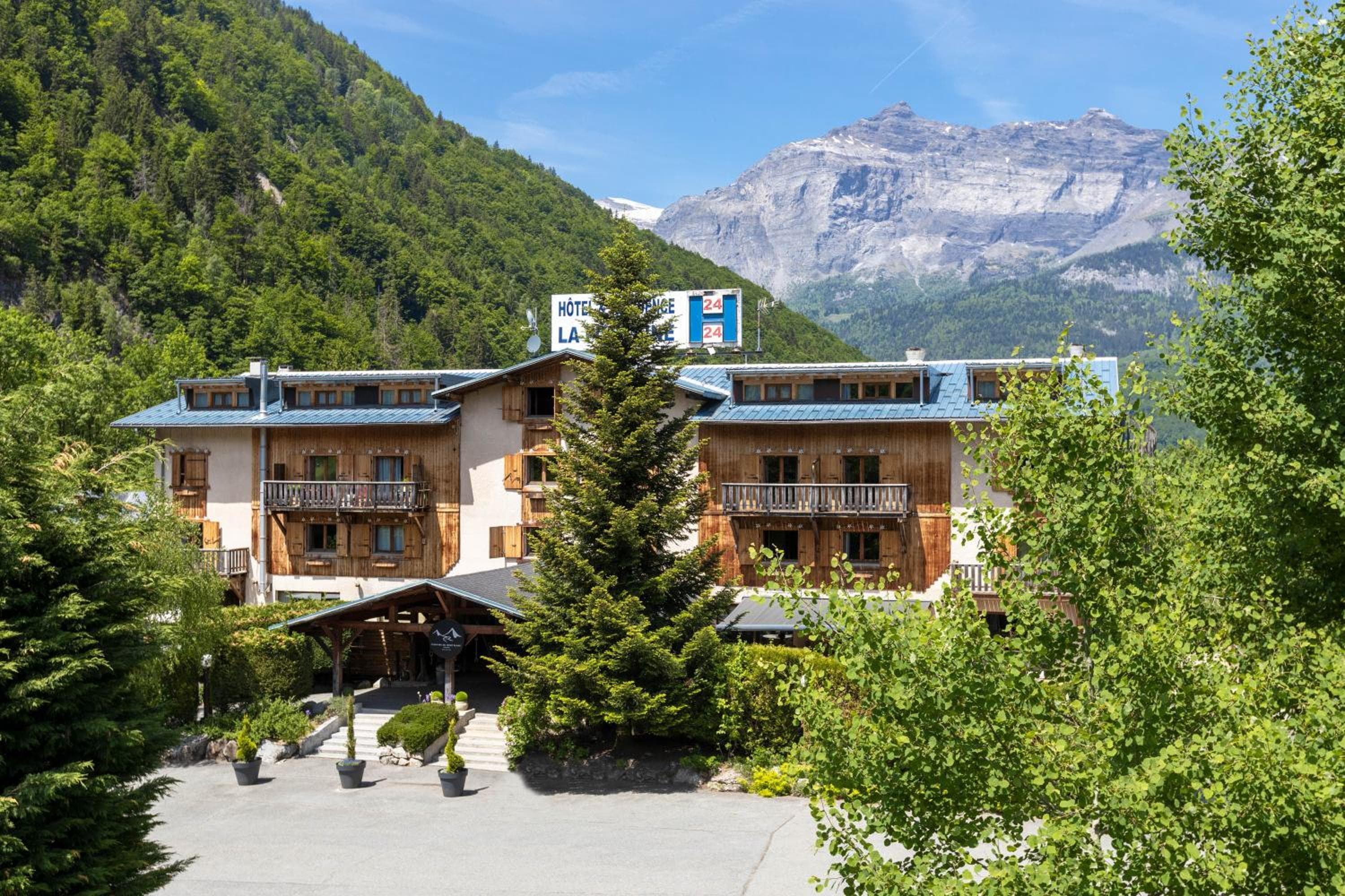 Fontaine du Mont Blanc Hotel & Spa