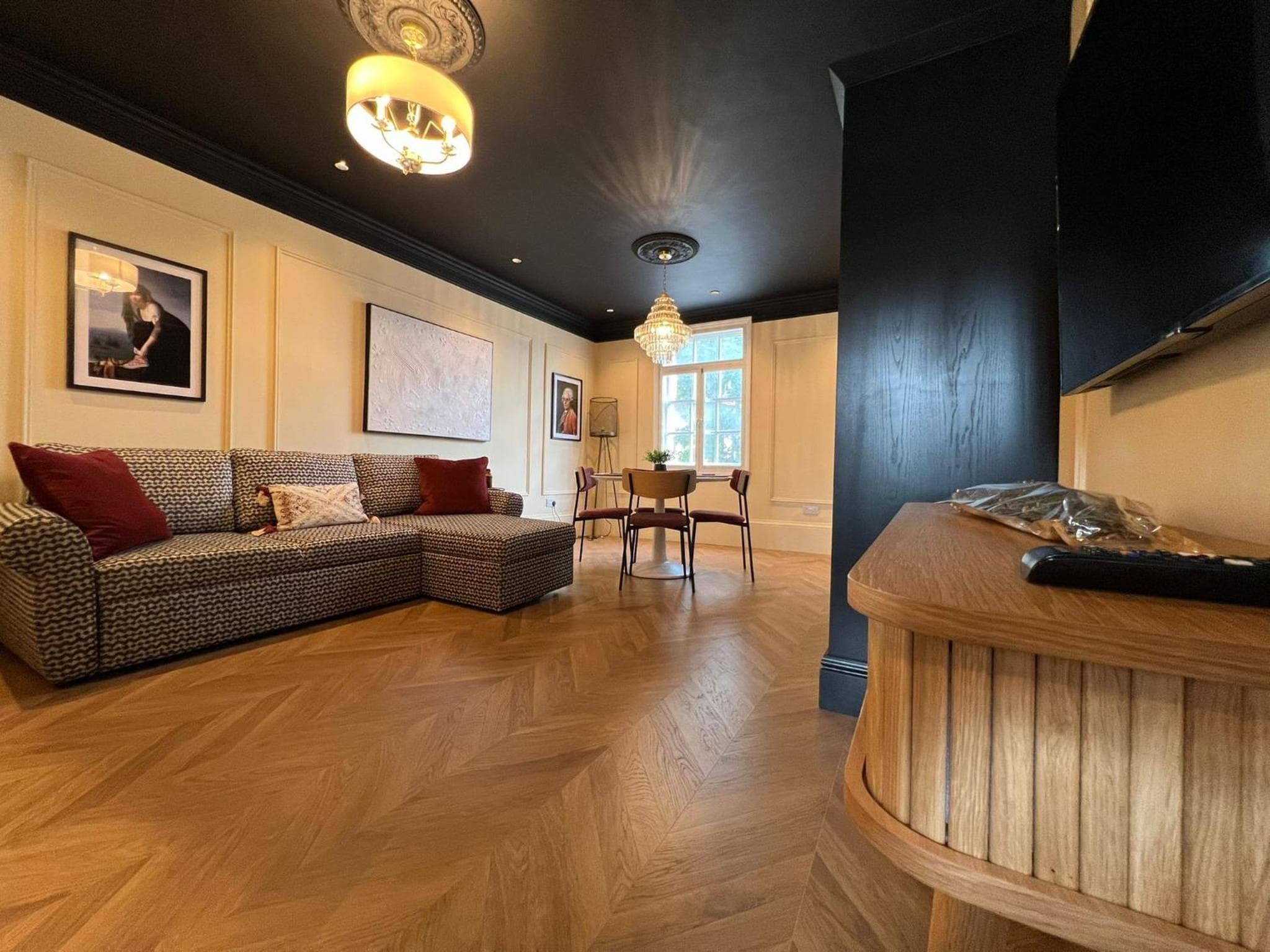 Stylish Stay- Windsor Castle- Parking- By Tempstay