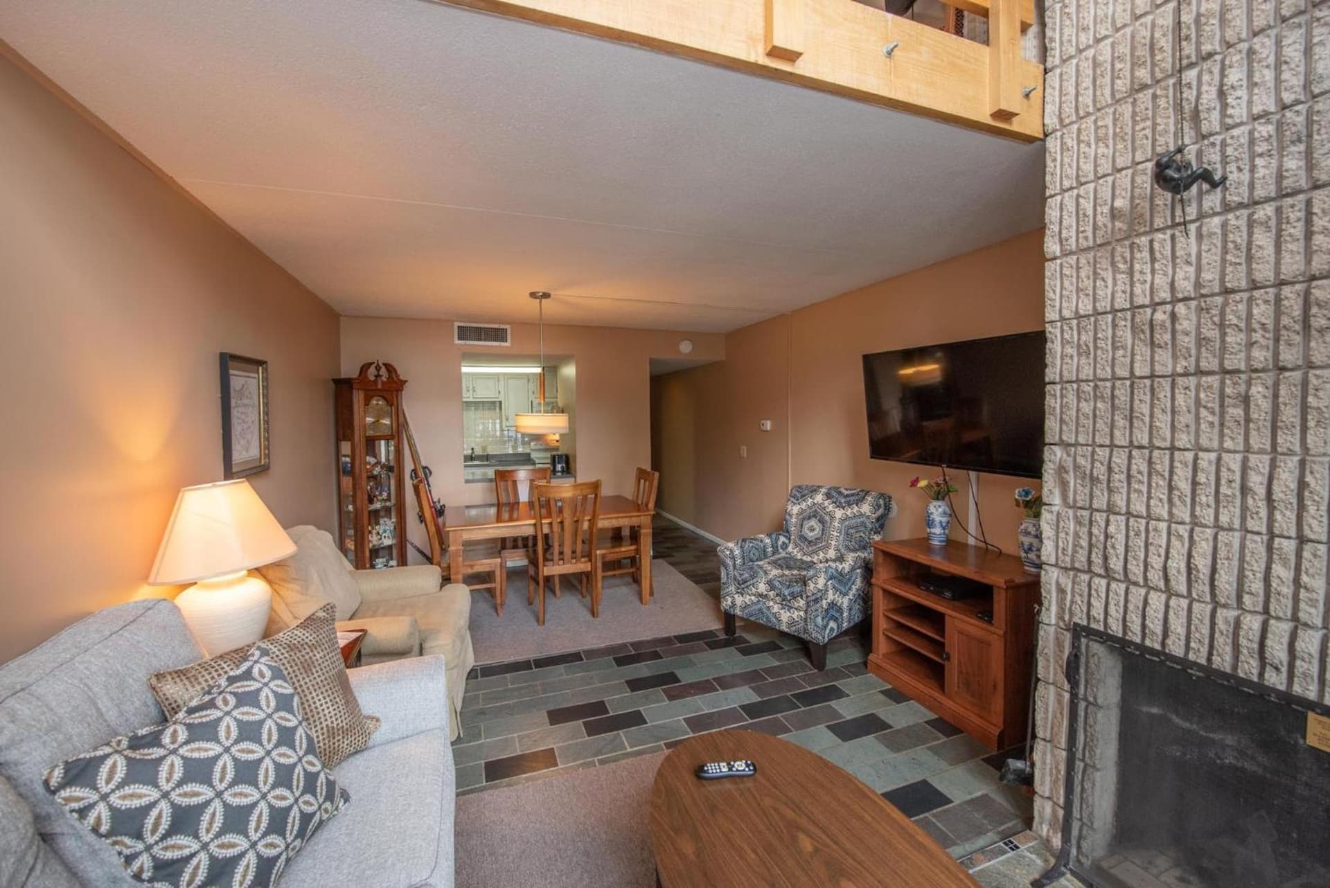 512G Two Bedroom One Bath