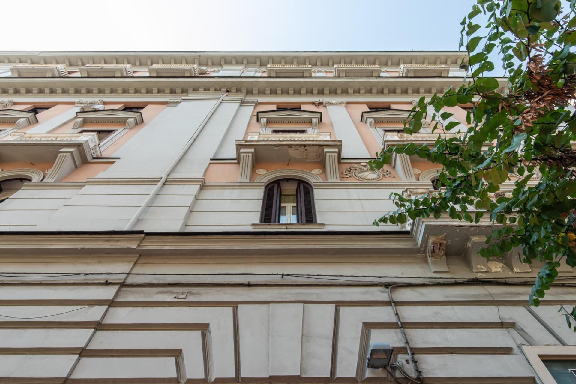 Unico Relais