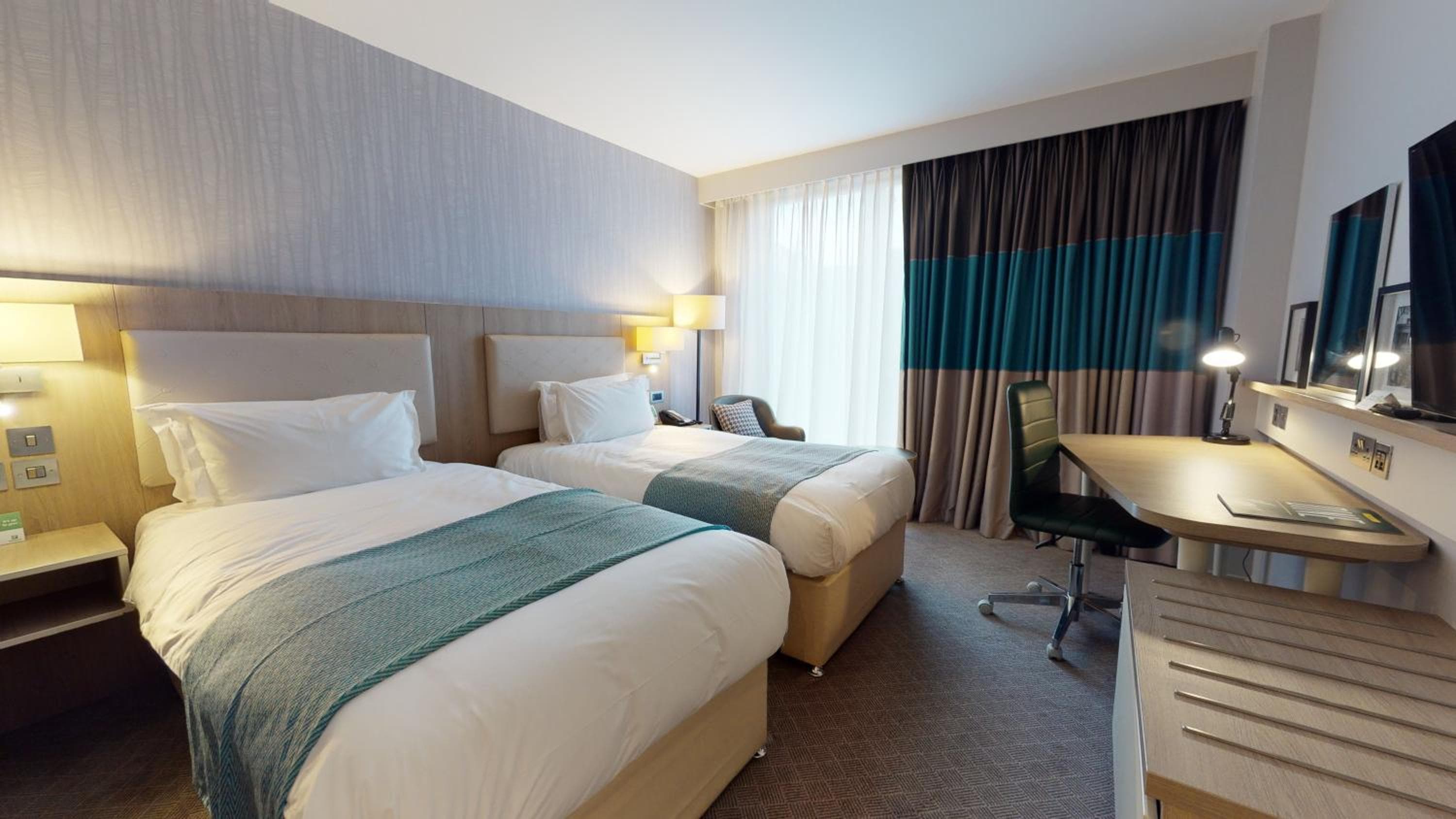 Holiday Inn Manchester - City Centre by IHG 4