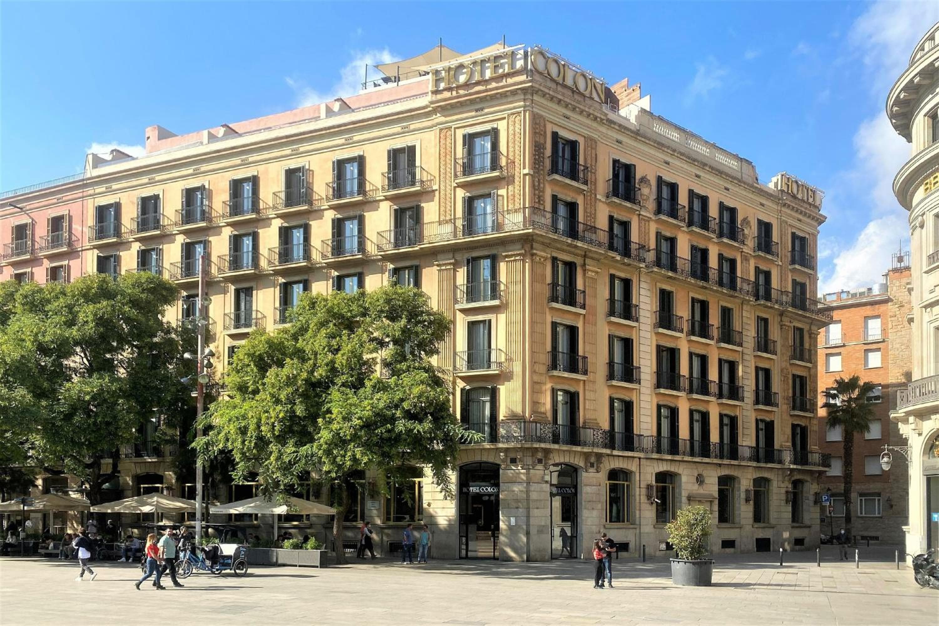 Lamaro Hotel Barcelona - Preferred Hotels & Resorts - Lifestyle Collection 2