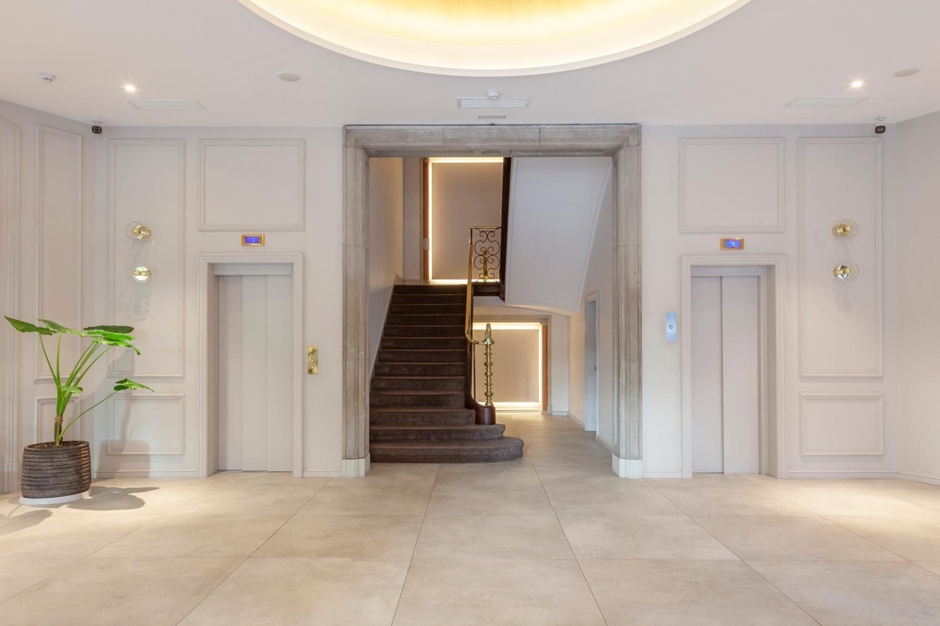 Lamaro Hotel Barcelona - Preferred Hotels & Resorts - Lifestyle Collection 5