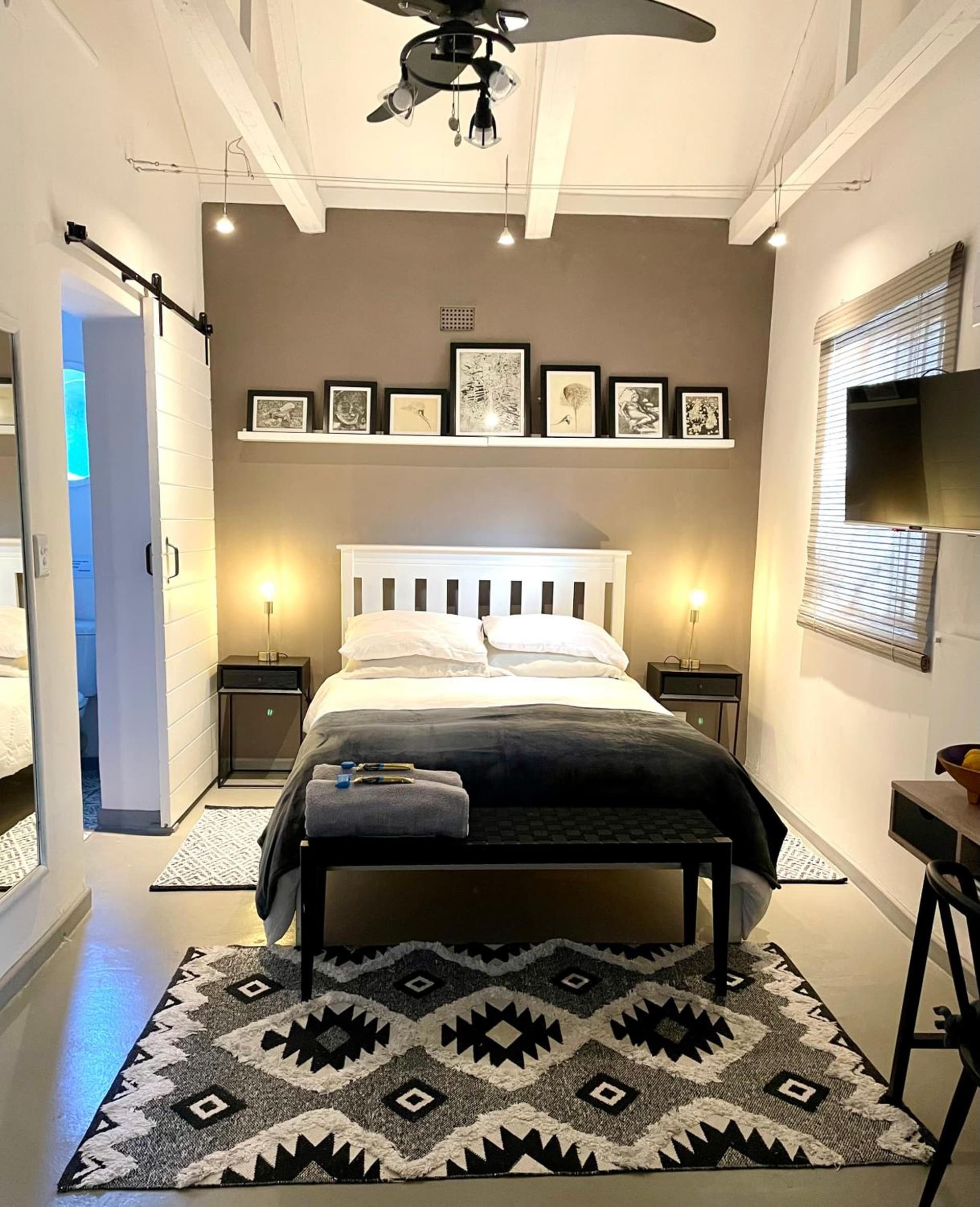 Open Room Comfort