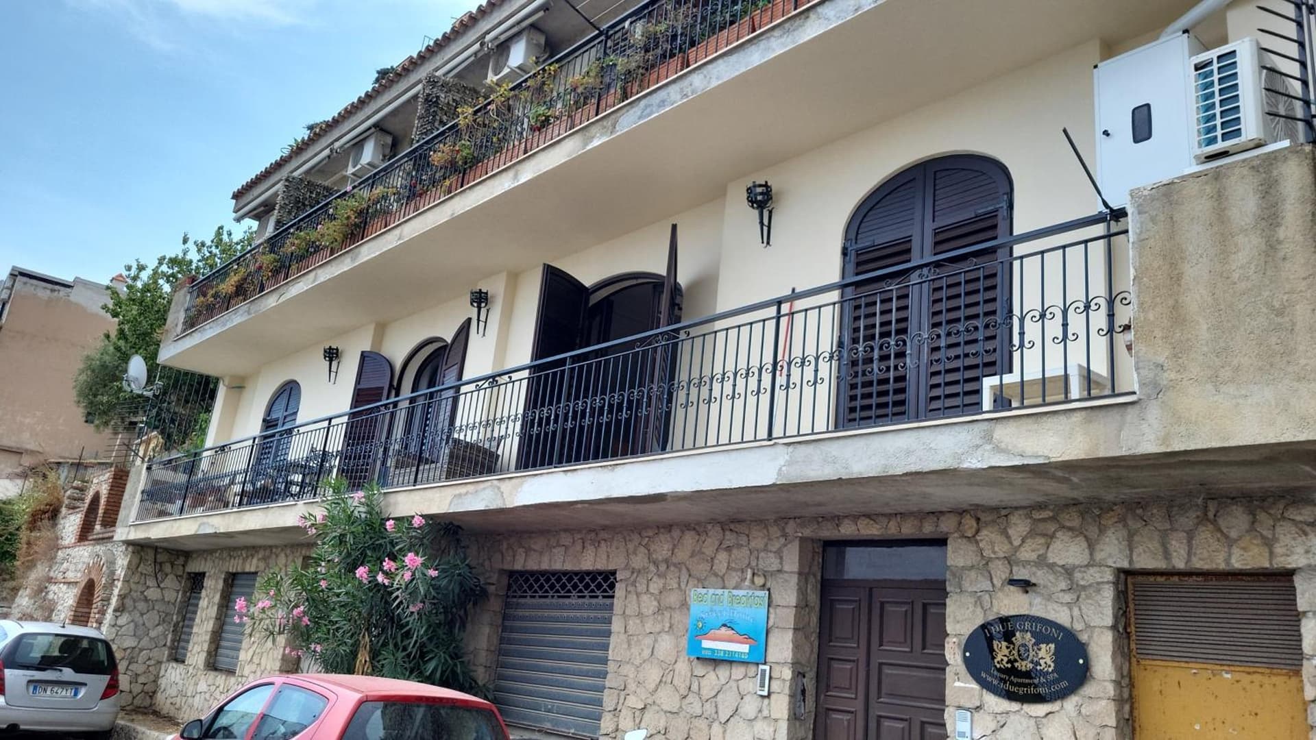 I Due Grifoni Luxury Apartment & Spa