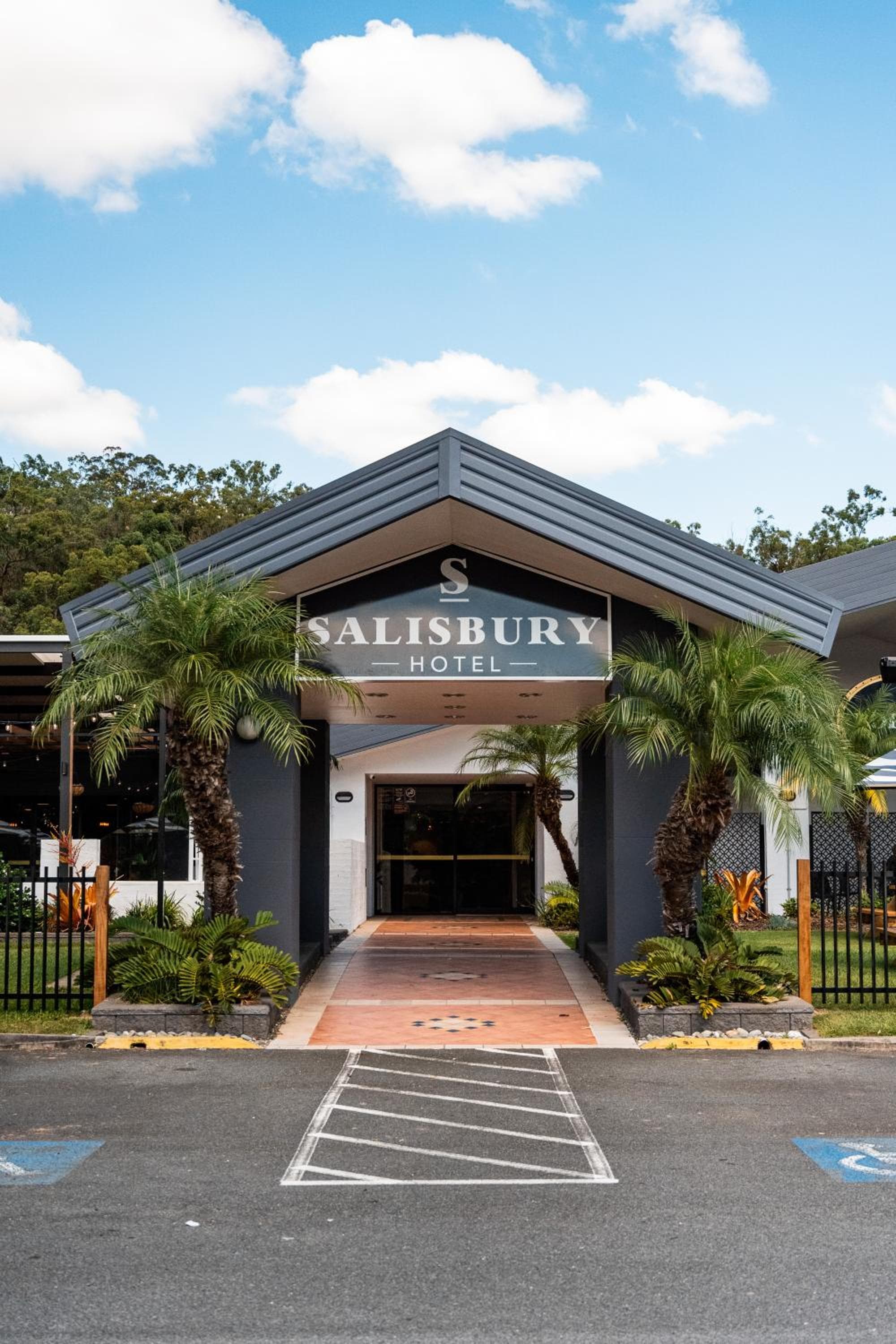 Salisbury Hotel Motel