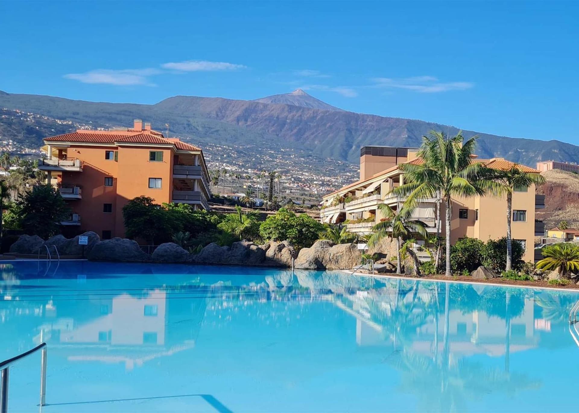 Retama del Teide, The Modern Oasis, Pool, Parking & Large Terrace