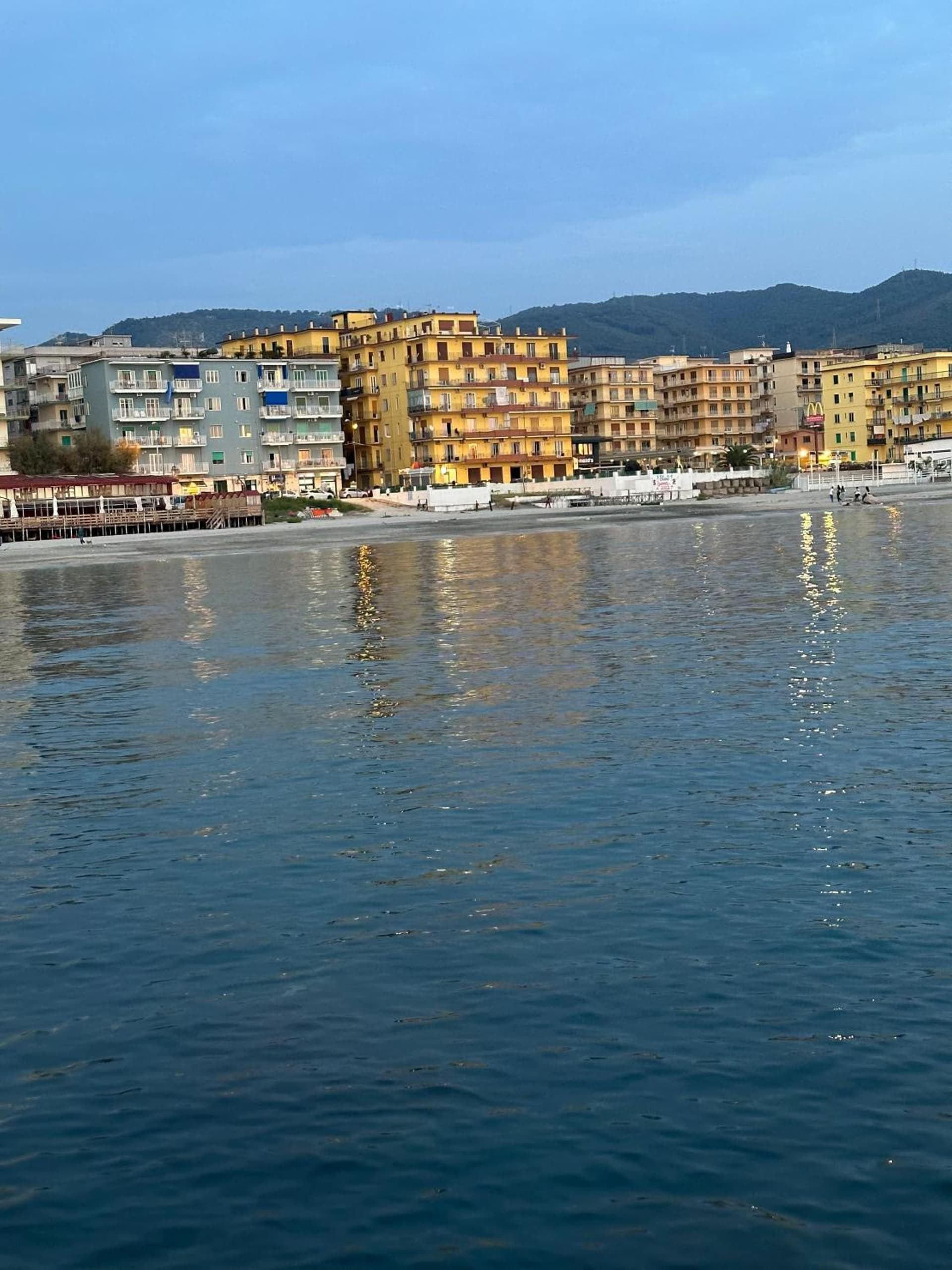 Cas’ A Mare - Beachfront Luxury Suites