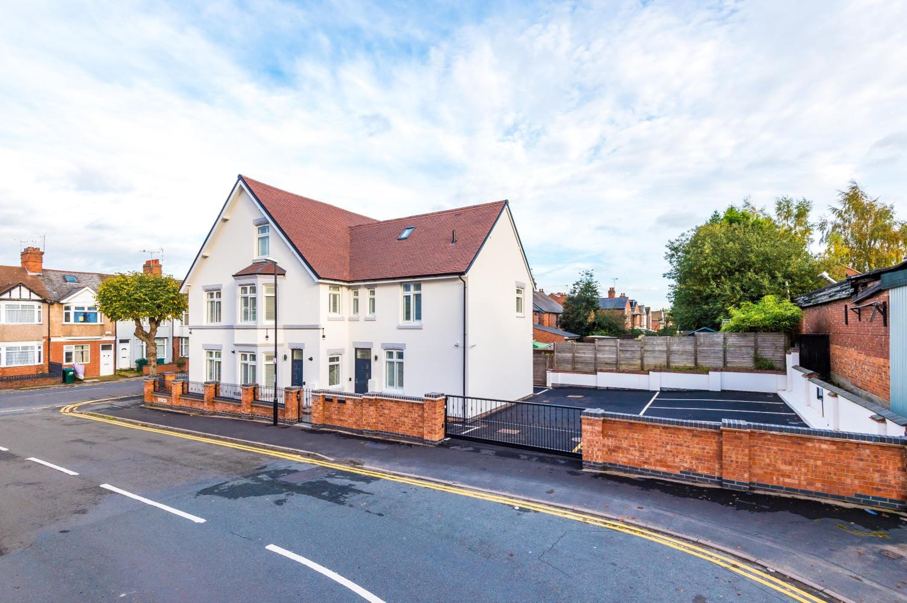 Westwood Lodge Serviced Apartment