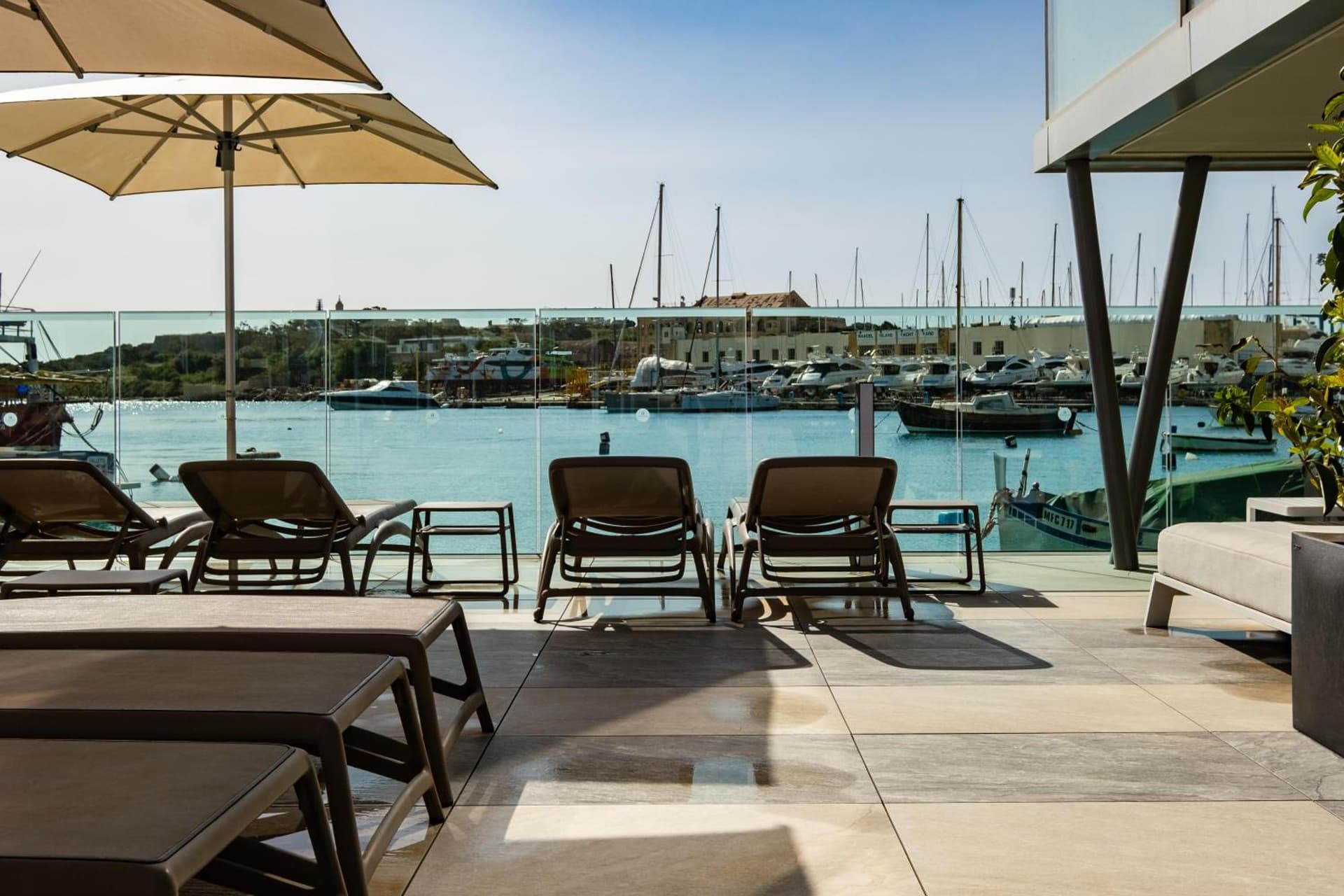 Strand Suites by NEU Collective