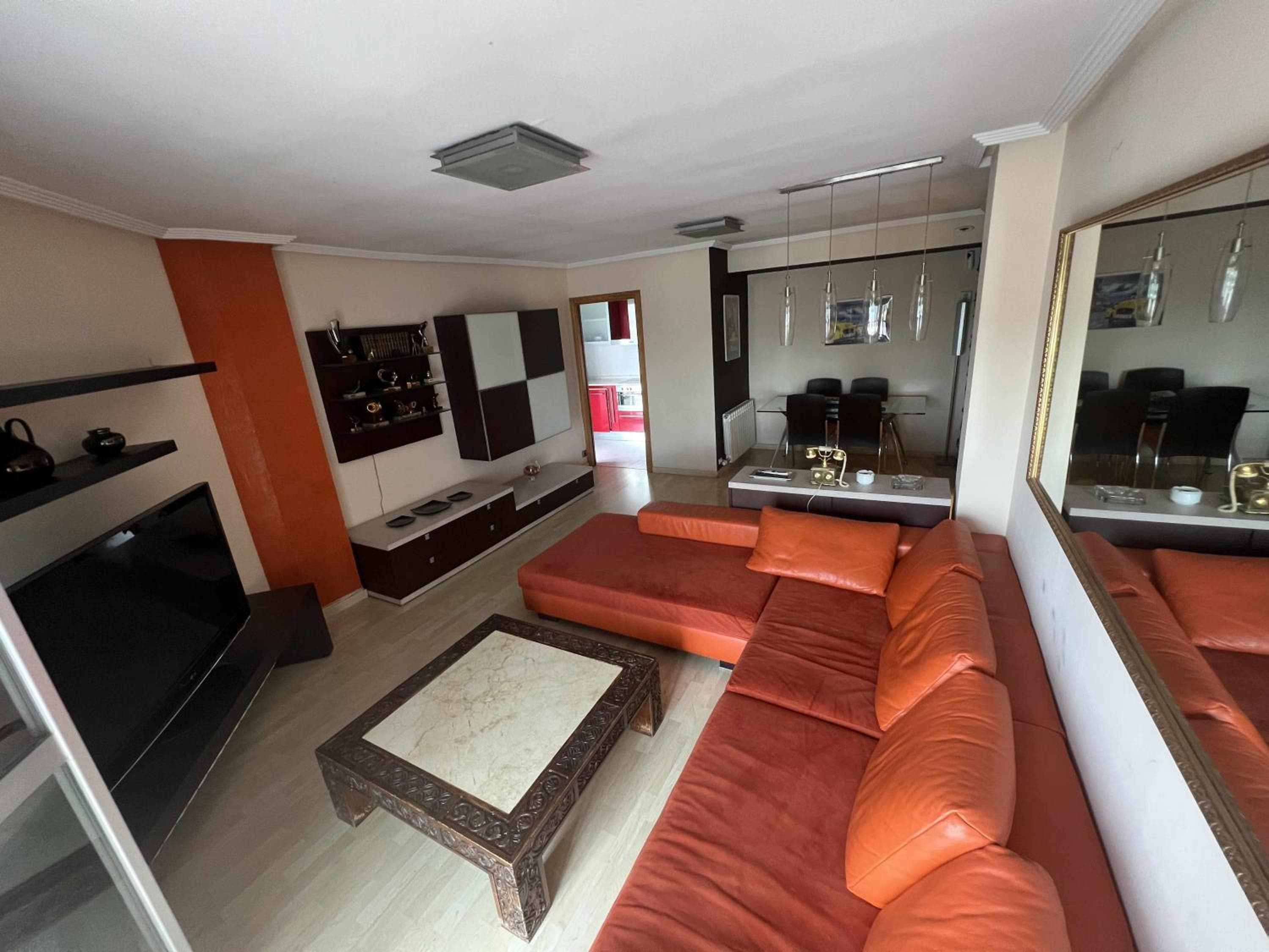 MuroHouse - Apartamento con piscina